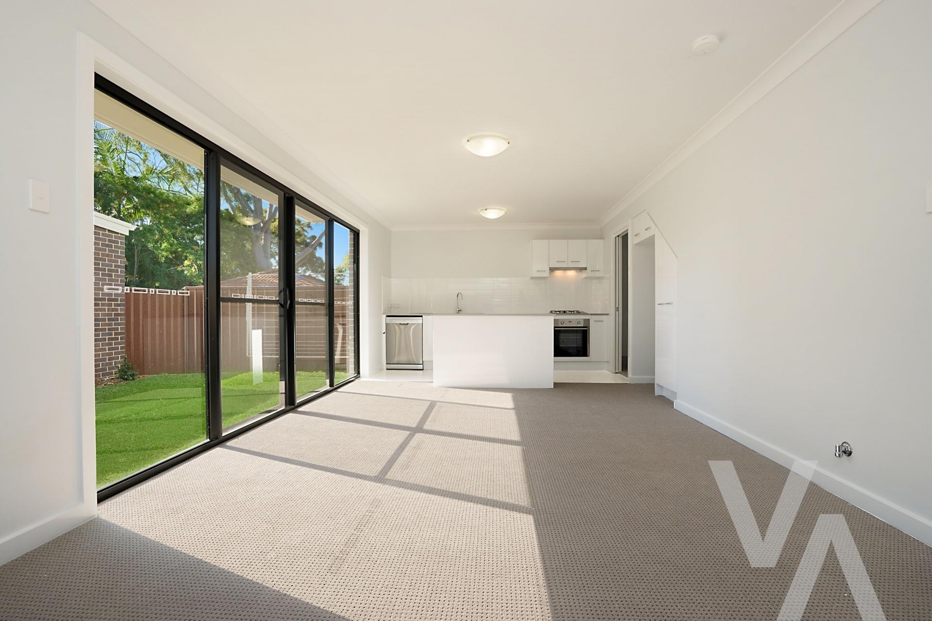 2/25 Mort Street Shortland NSW