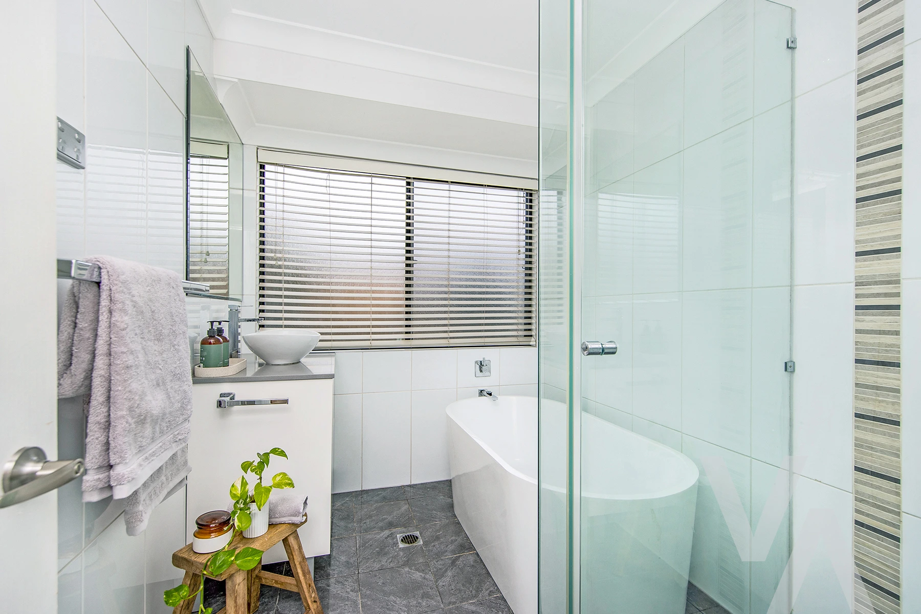 11 Robert Street Merewether NSW