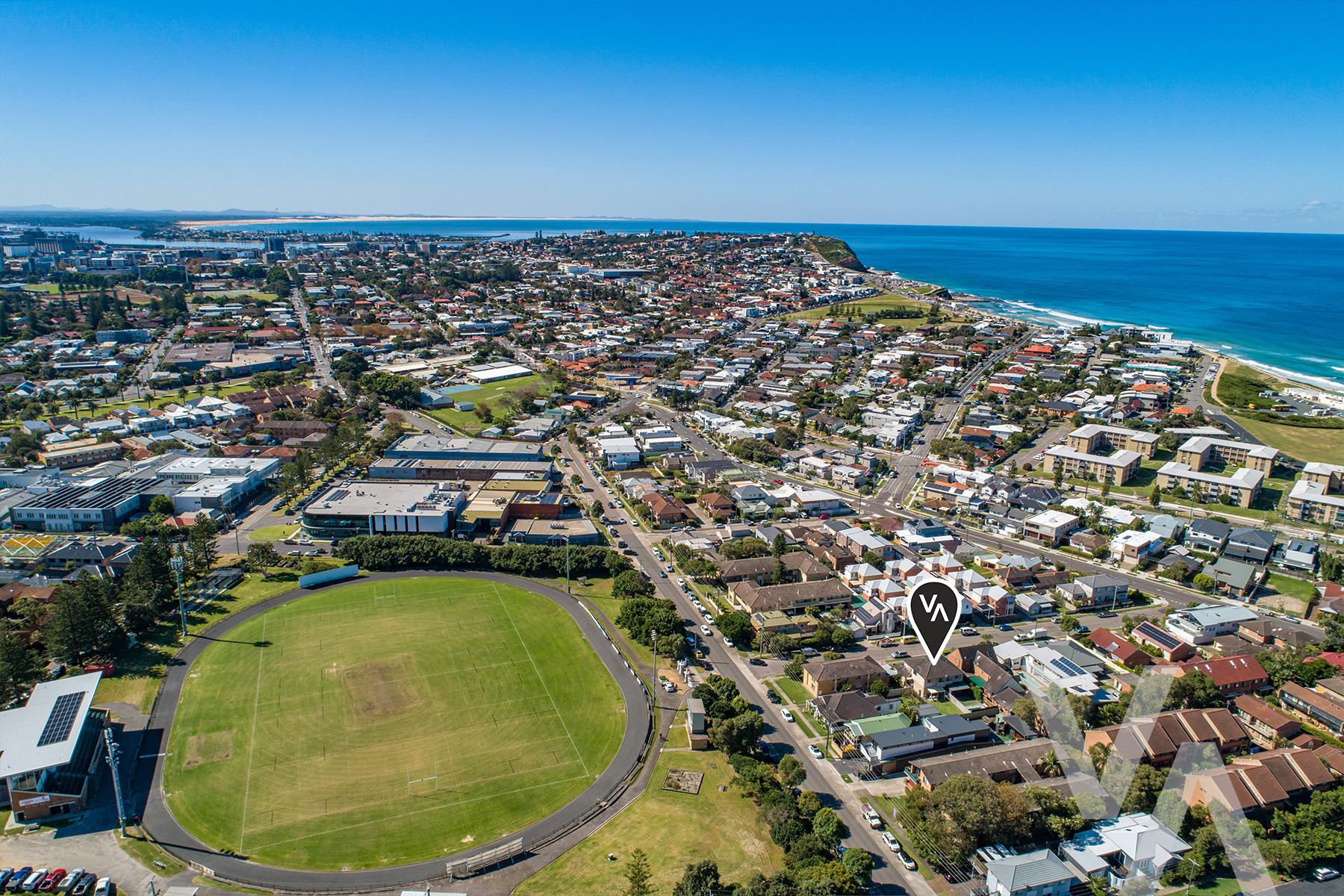 11 Robert Street Merewether NSW
