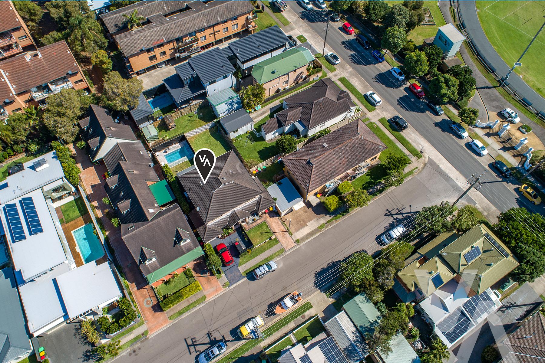11 Robert Street Merewether NSW