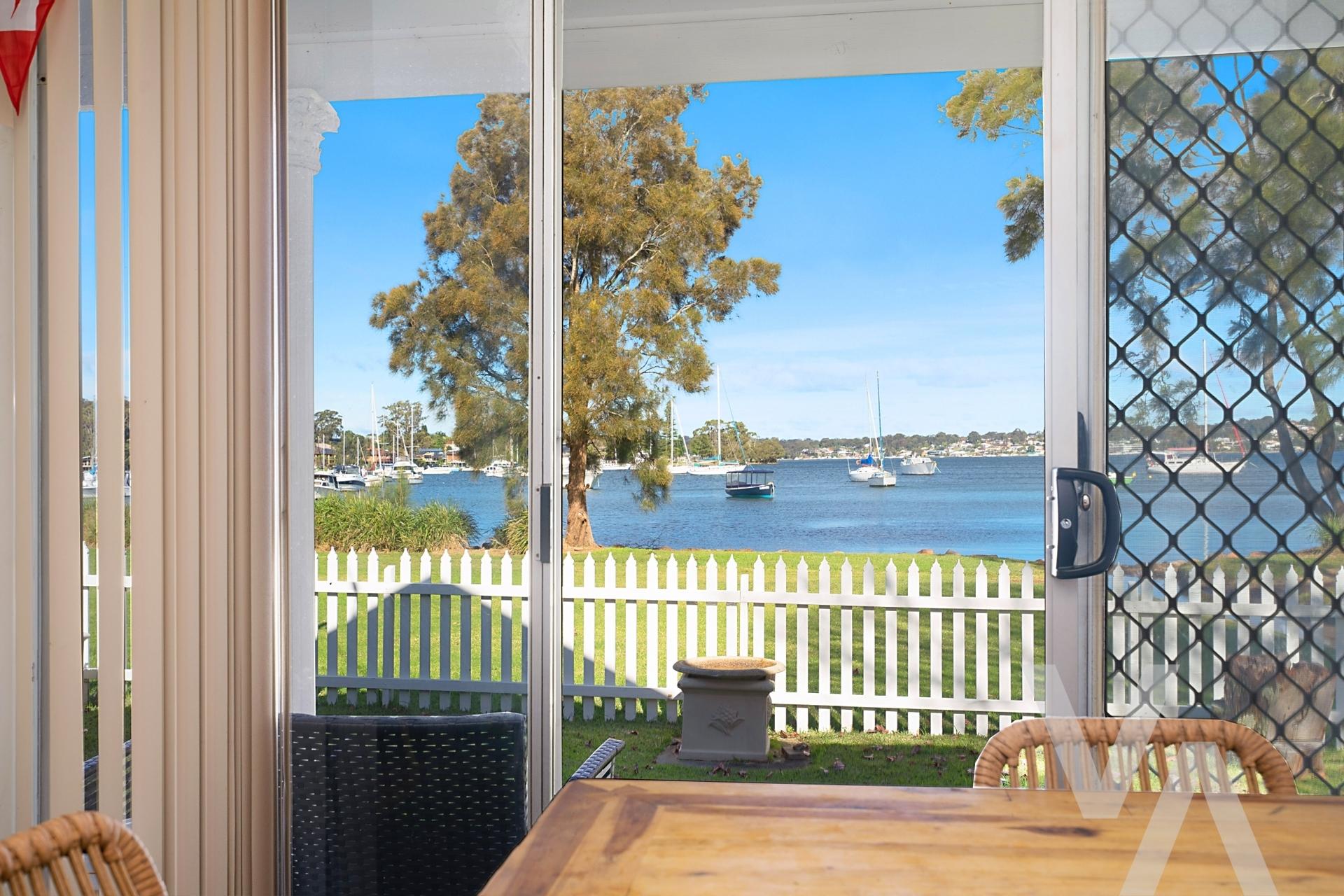 67 Bay Road Bolton Point NSW