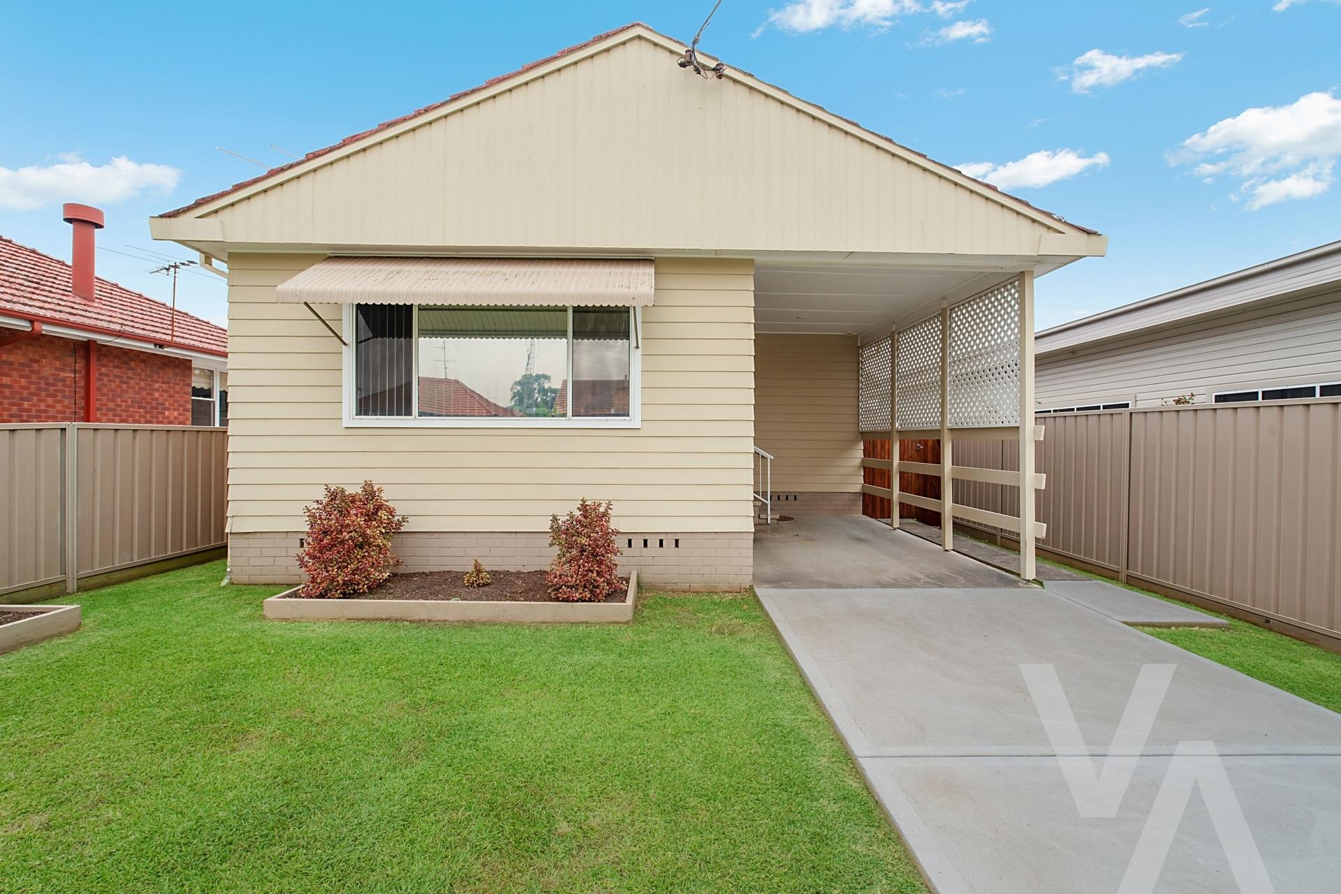 3 Arthur Street Cardiff South NSW