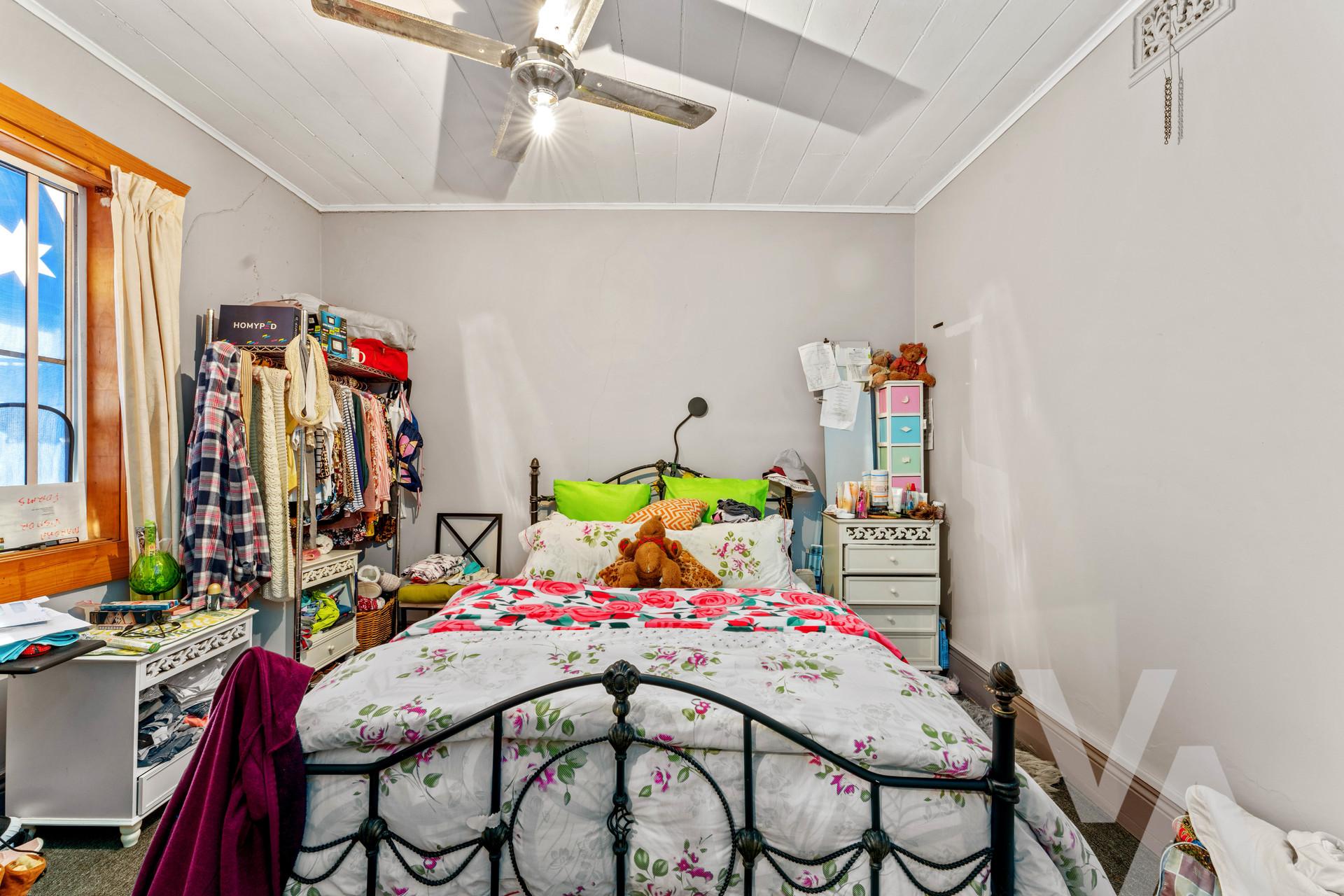 1 & 2/5 Arnolds Lane Waratah NSW