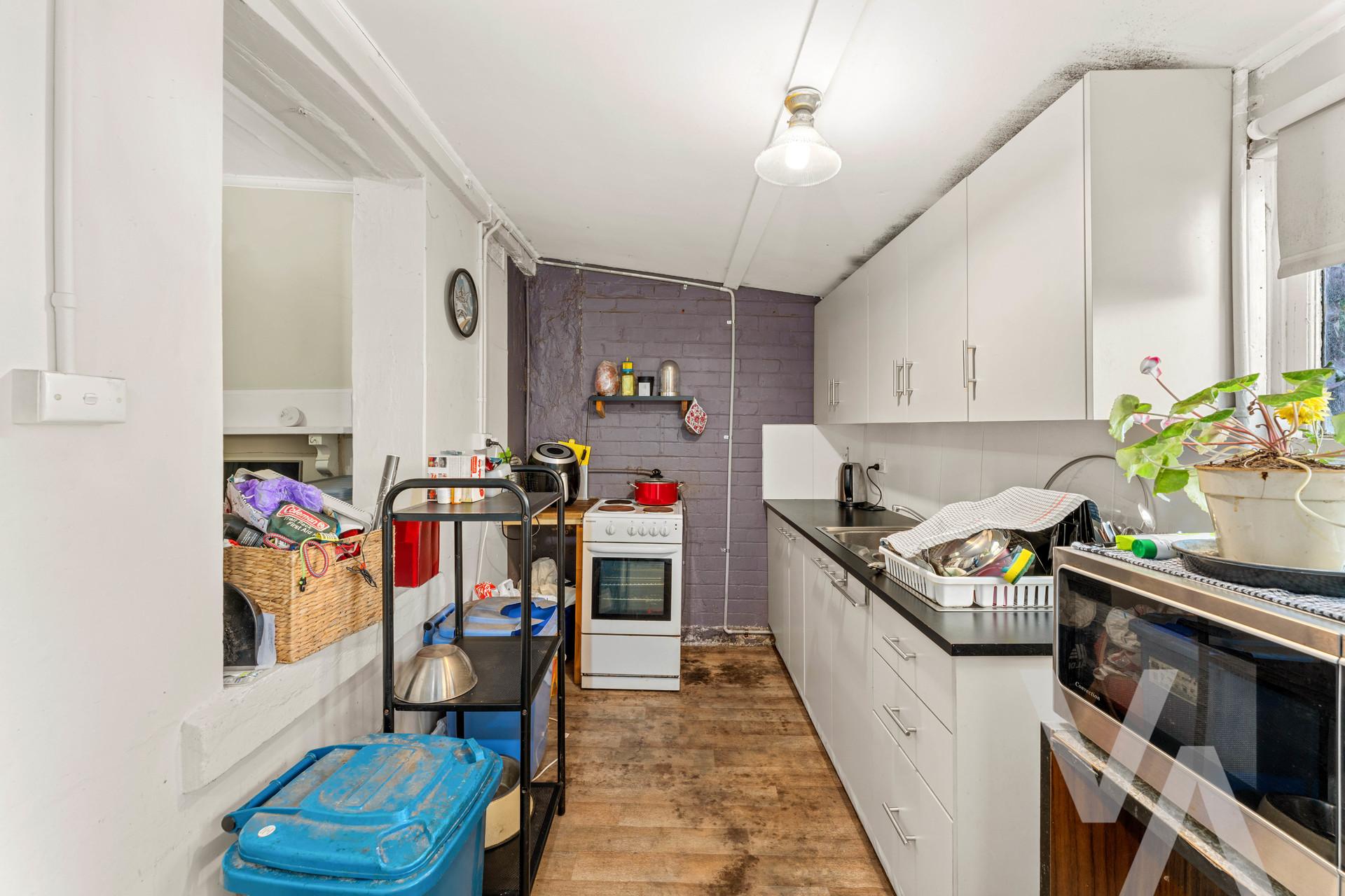 1 & 2/5 Arnolds Lane Waratah NSW