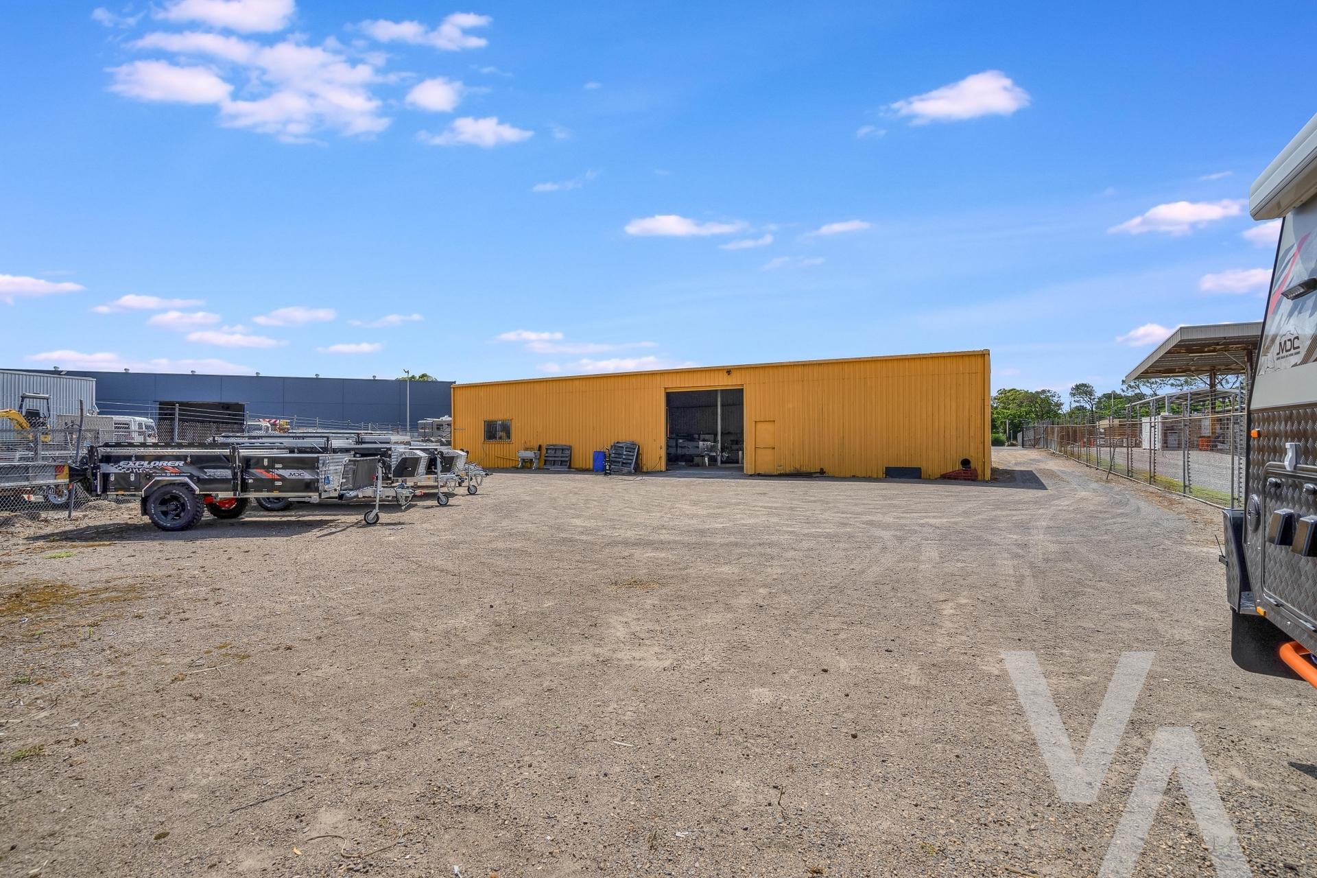  2364 Pacific Highway & 16 Heather Street  Heatherbrae NSW