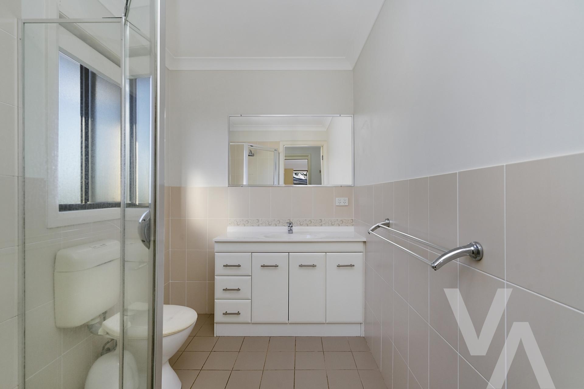 11 Siloam Drive Belmont North NSW