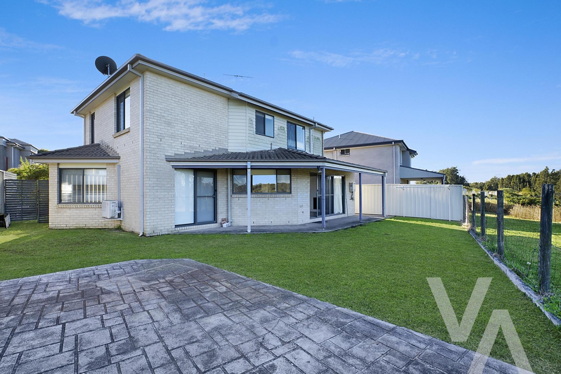 11 Siloam Drive Belmont North NSW