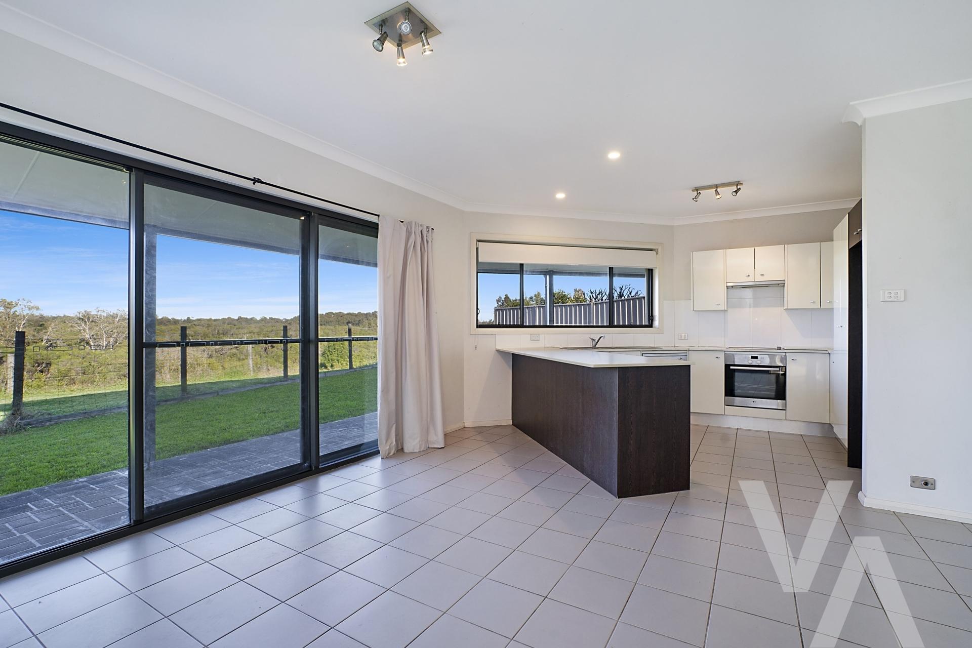 11 Siloam Drive Belmont North NSW