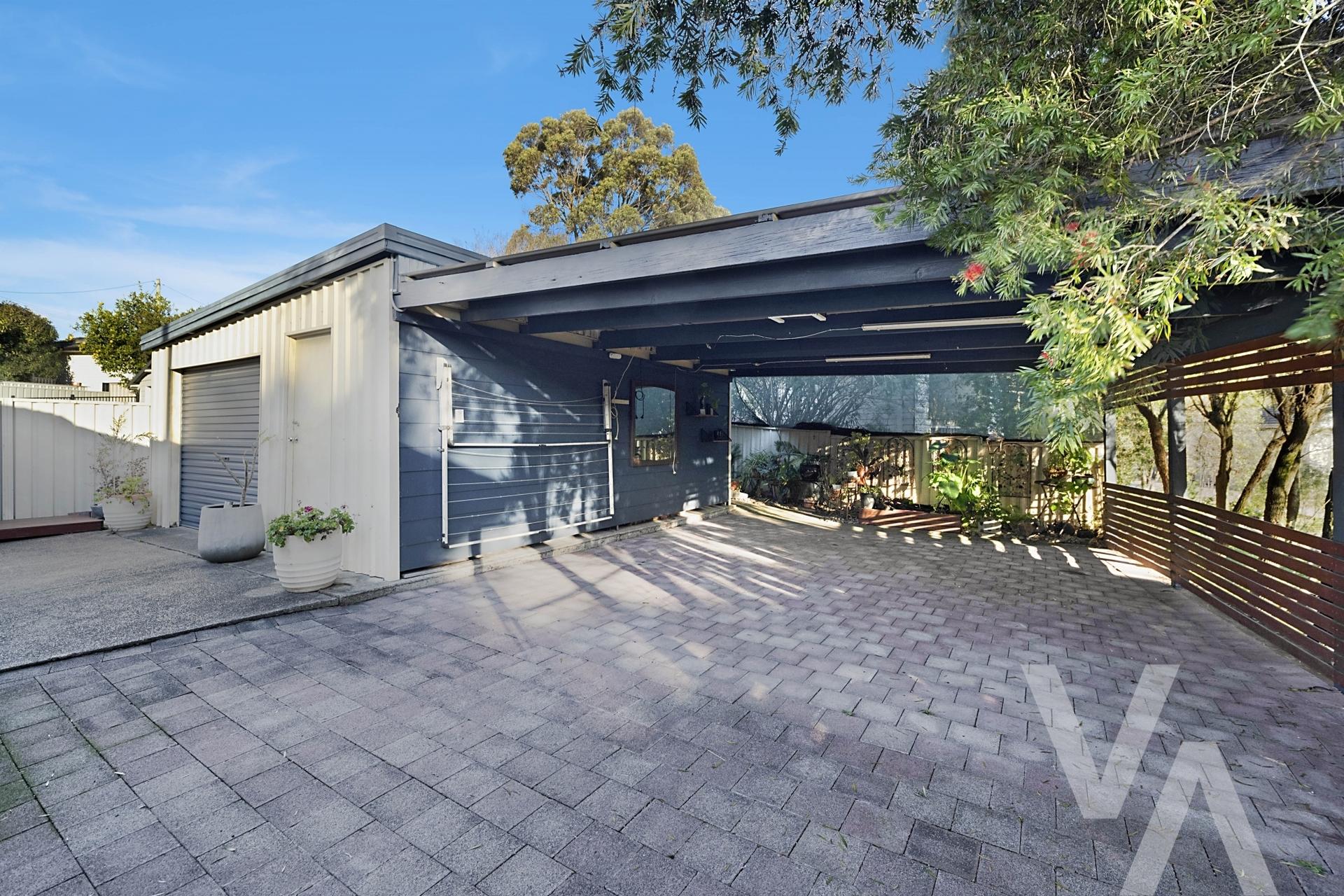 5 Coldstream Crescent Rankin Park NSW