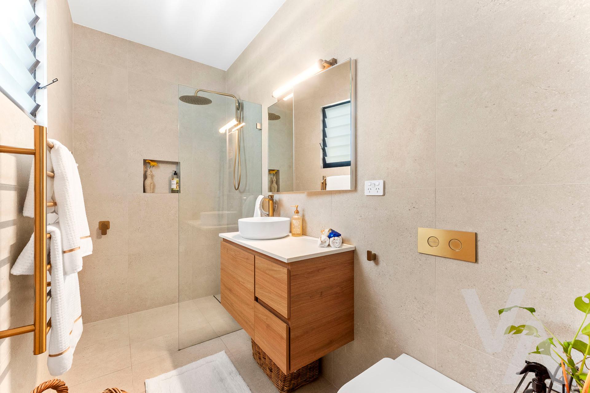 122 Cleary Street Hamilton NSW