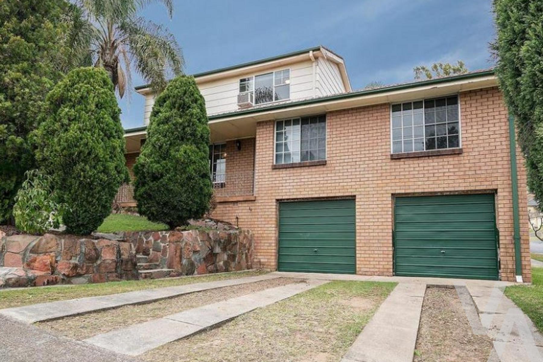31 Cressington Way Wallsend NSW