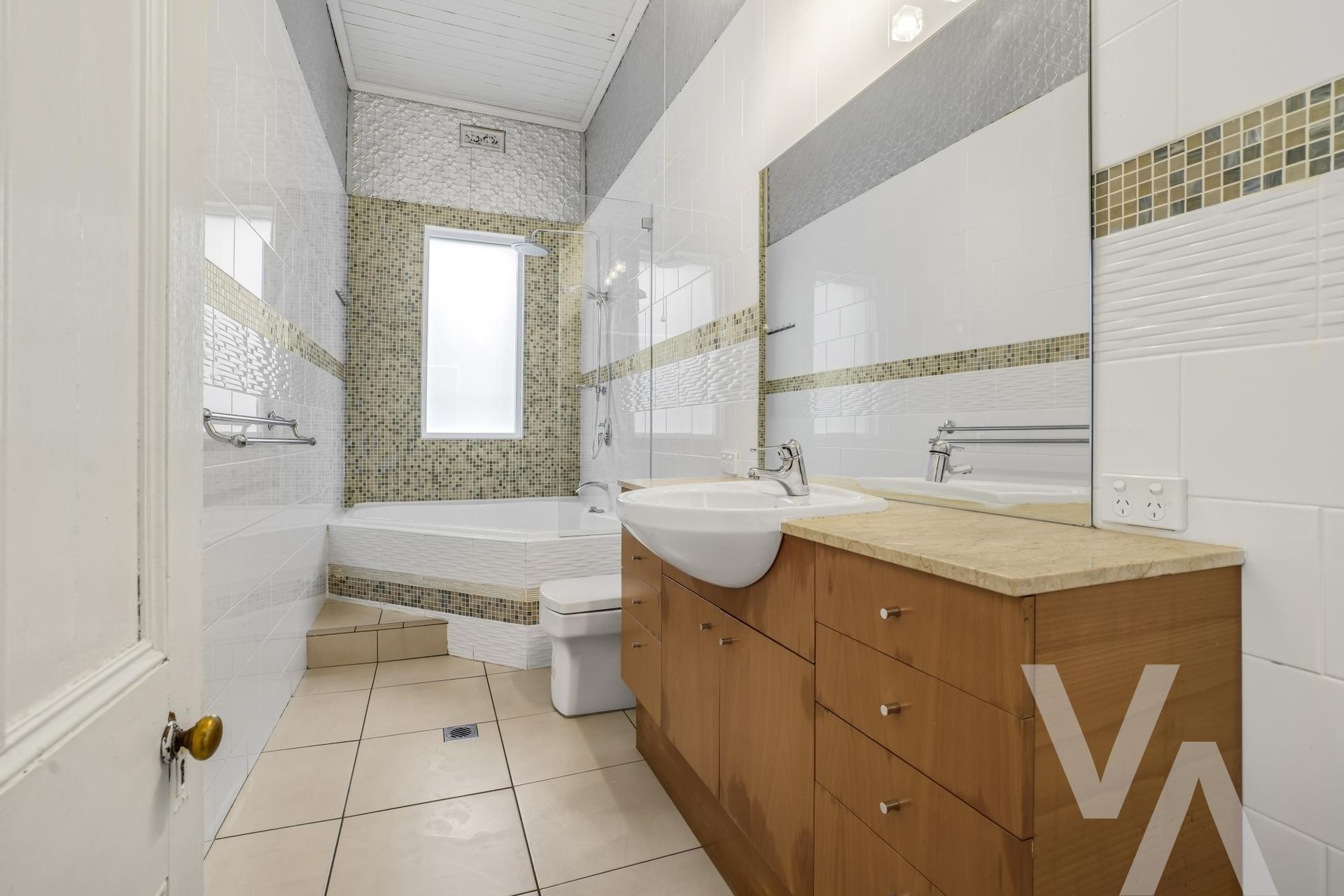 5 Kent Street Hamilton NSW