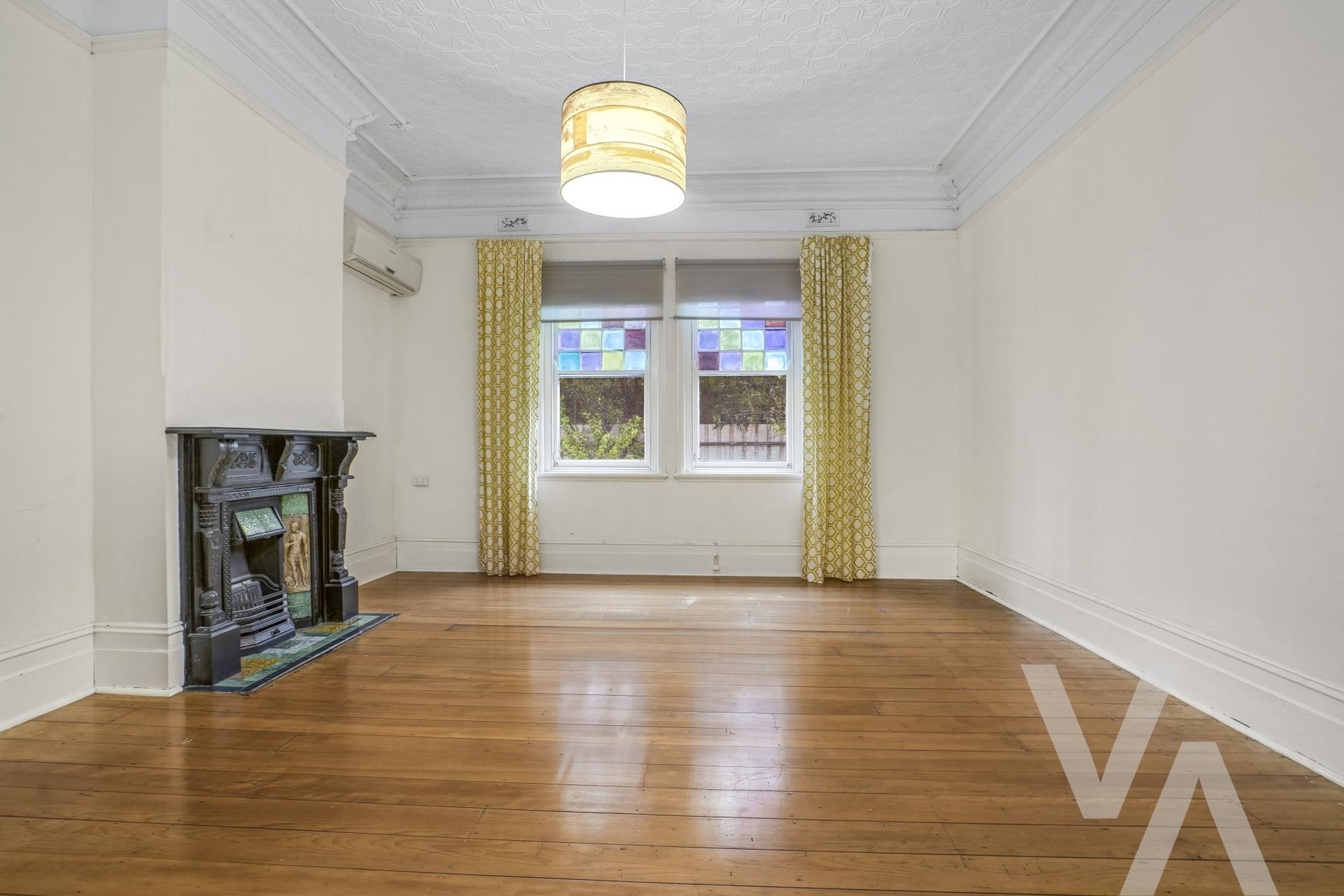5 Kent Street Hamilton NSW