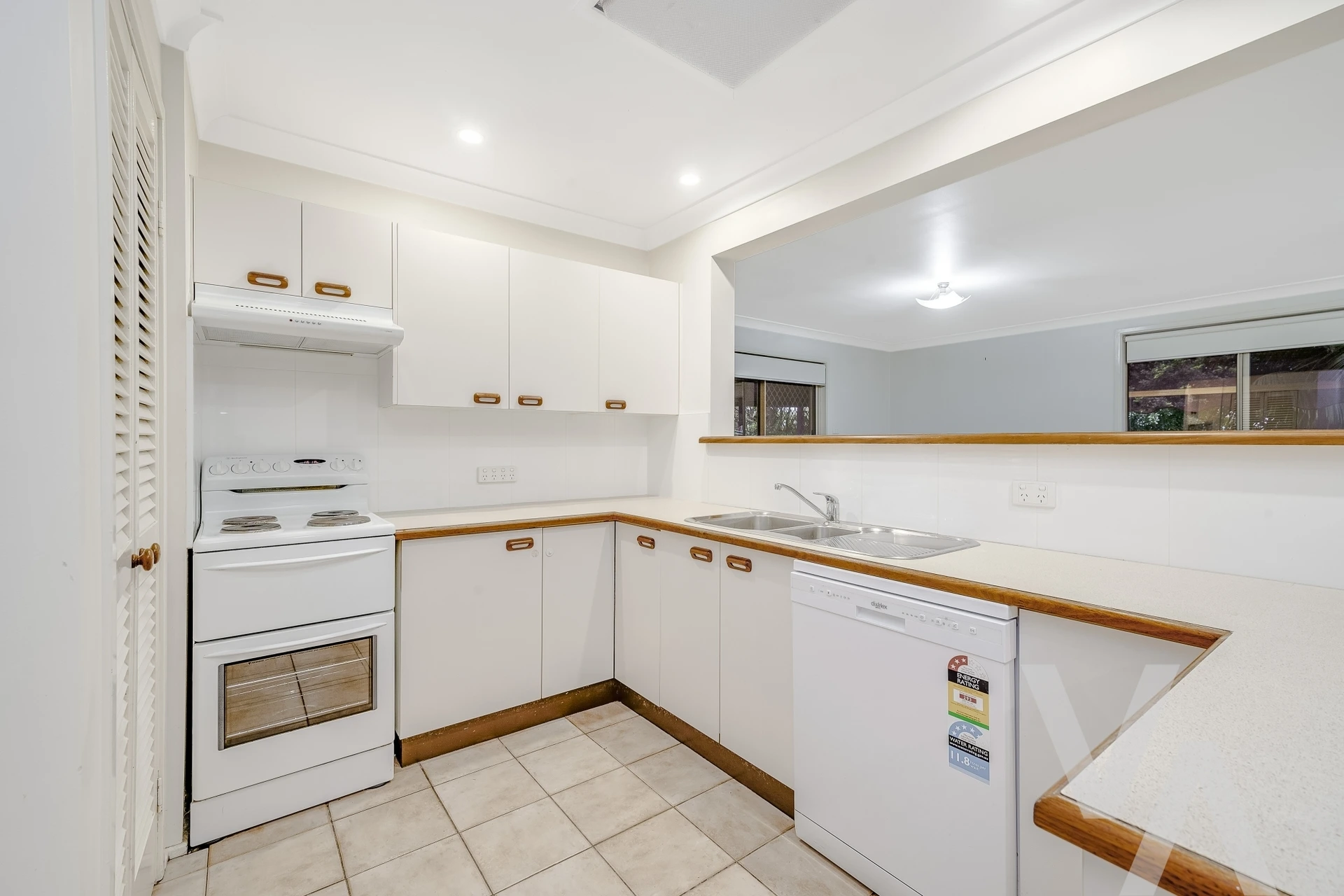 12 Nicole Close Whitebridge NSW