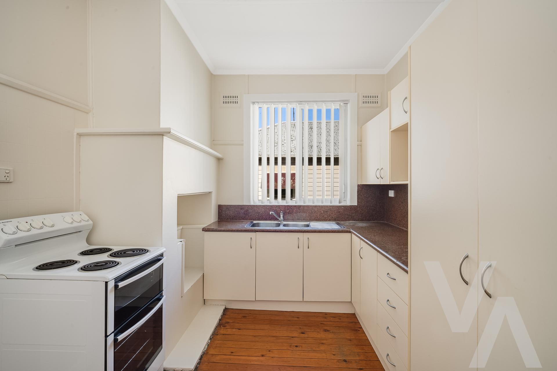 28 Robb Street Belmont NSW