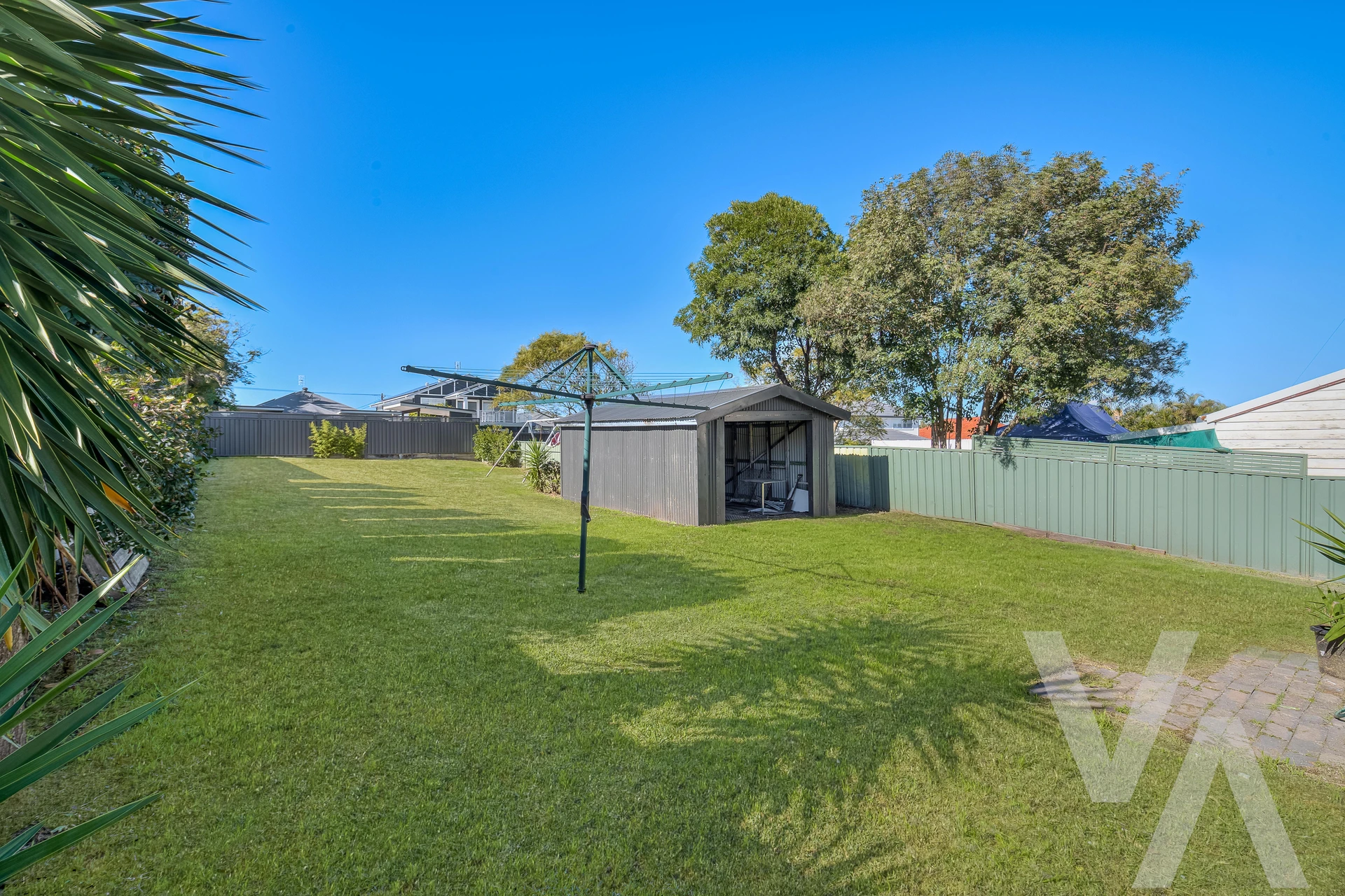 28 Robb Street Belmont NSW