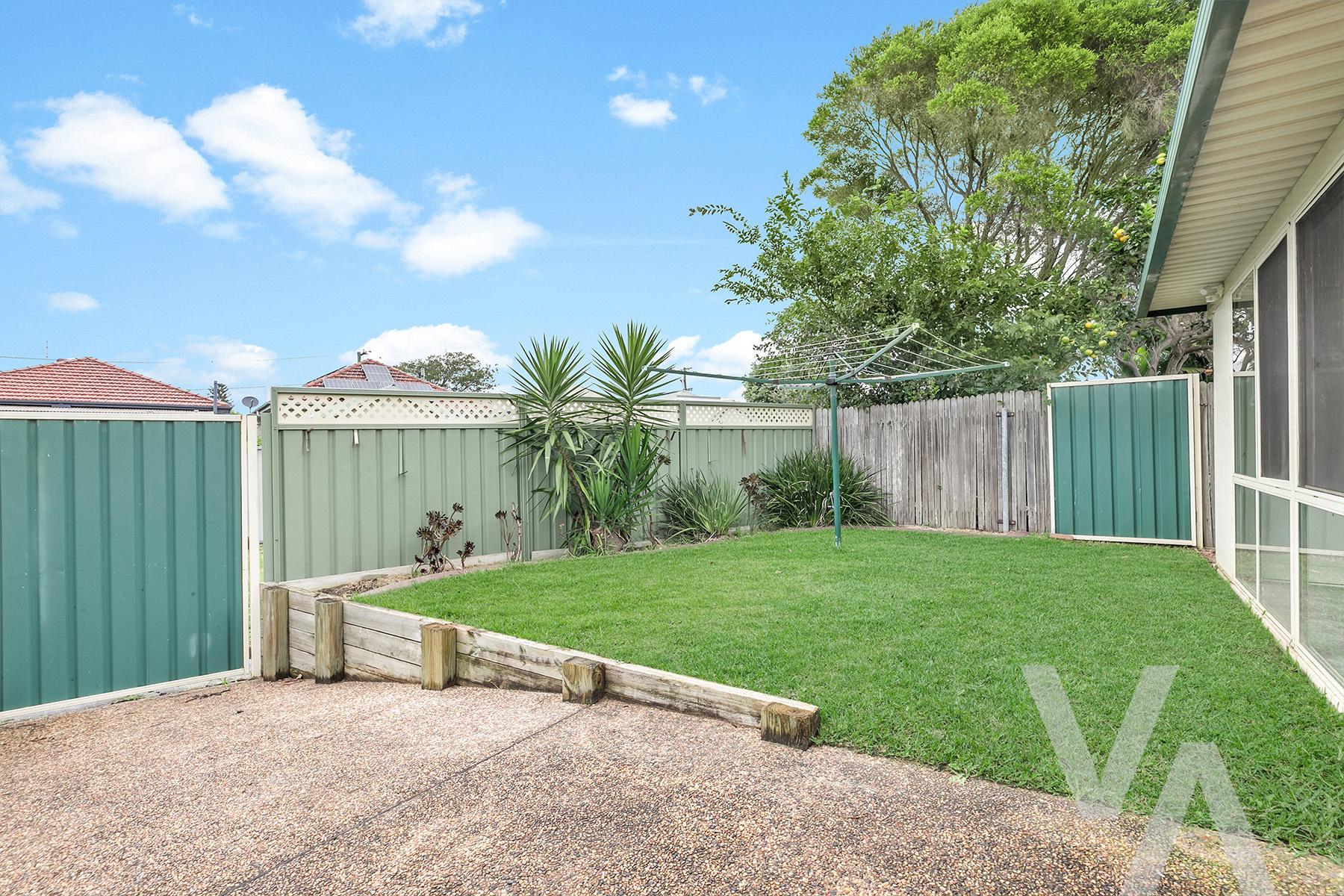 8 Robertson Street Carrington NSW