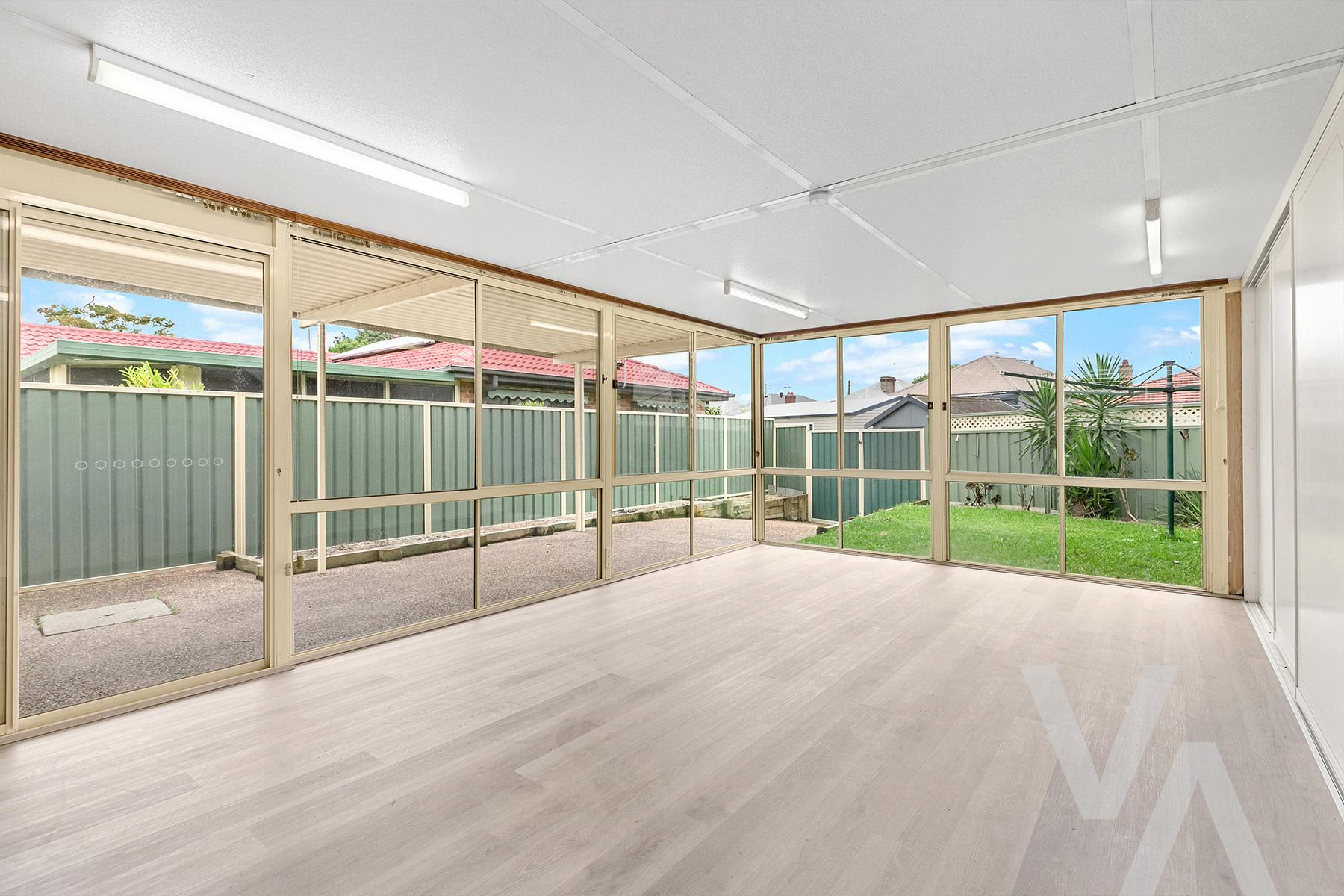 8 Robertson Street Carrington NSW