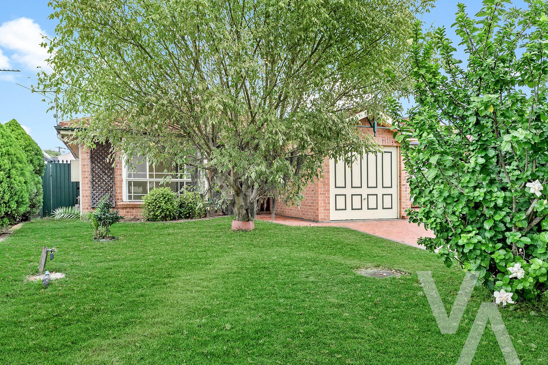 8 Robertson Street Carrington NSW