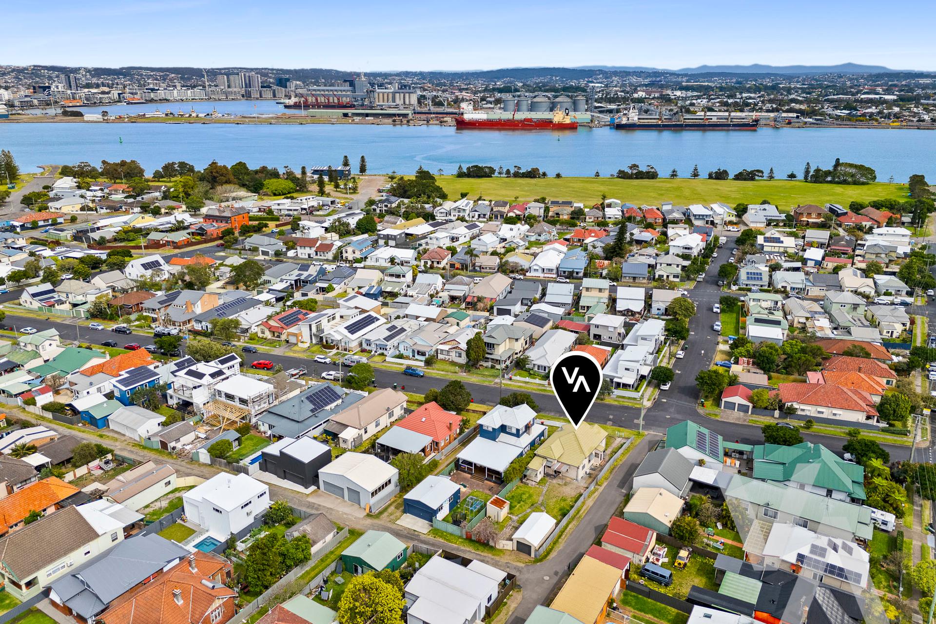 24 Roxburgh Street Stockton NSW