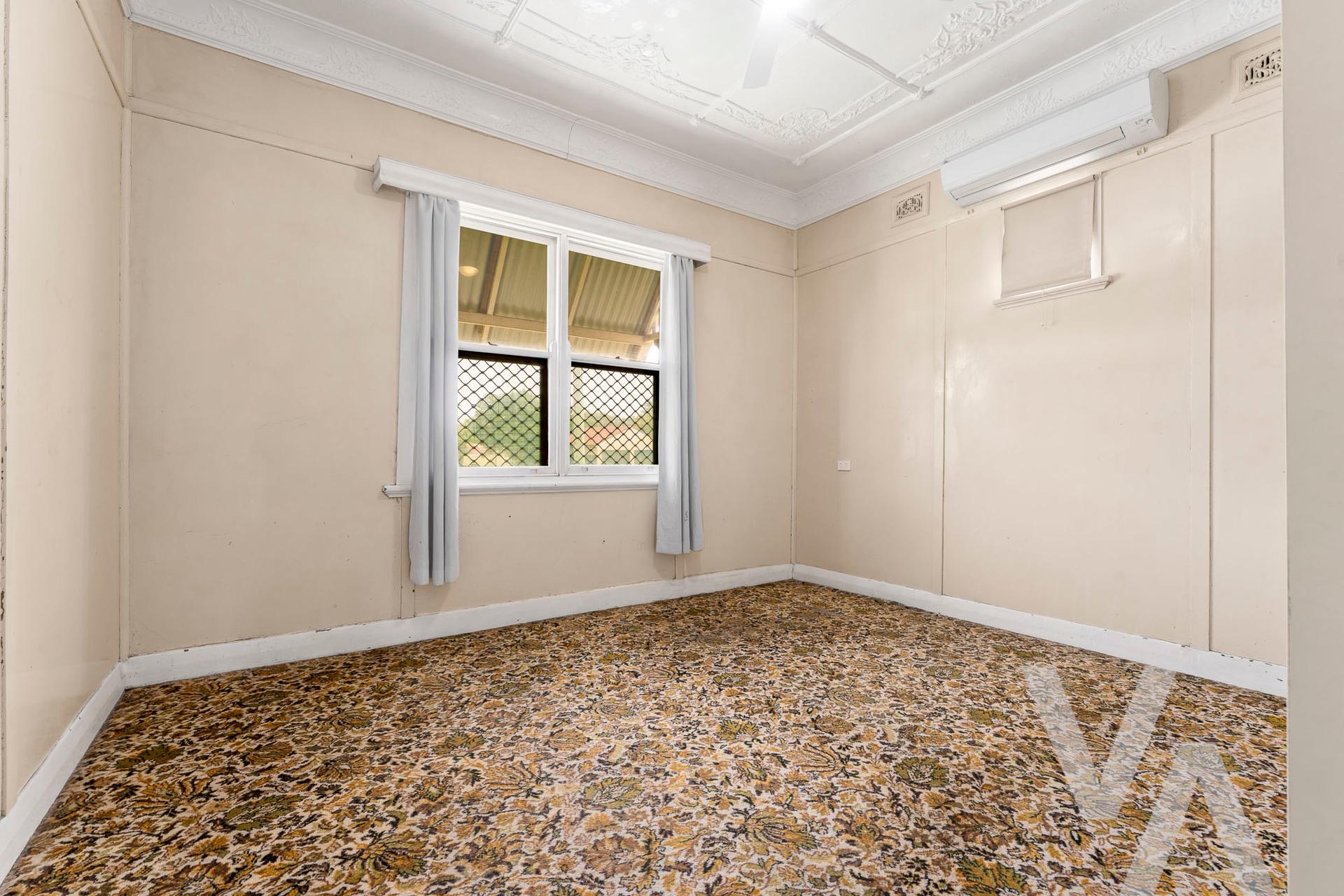 24 Roxburgh Street Stockton NSW