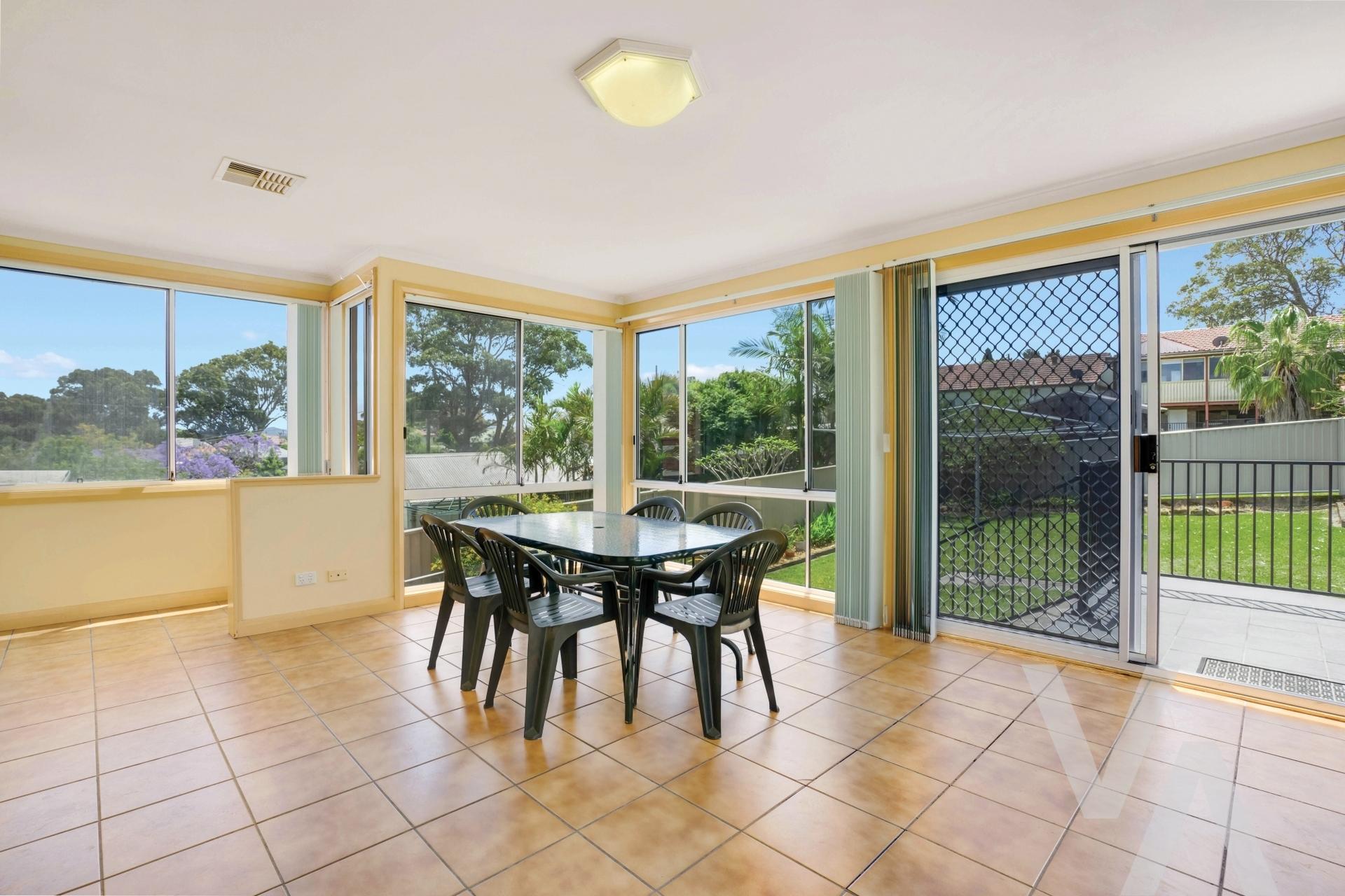 6 Palmer Parade Cardiff Heights NSW