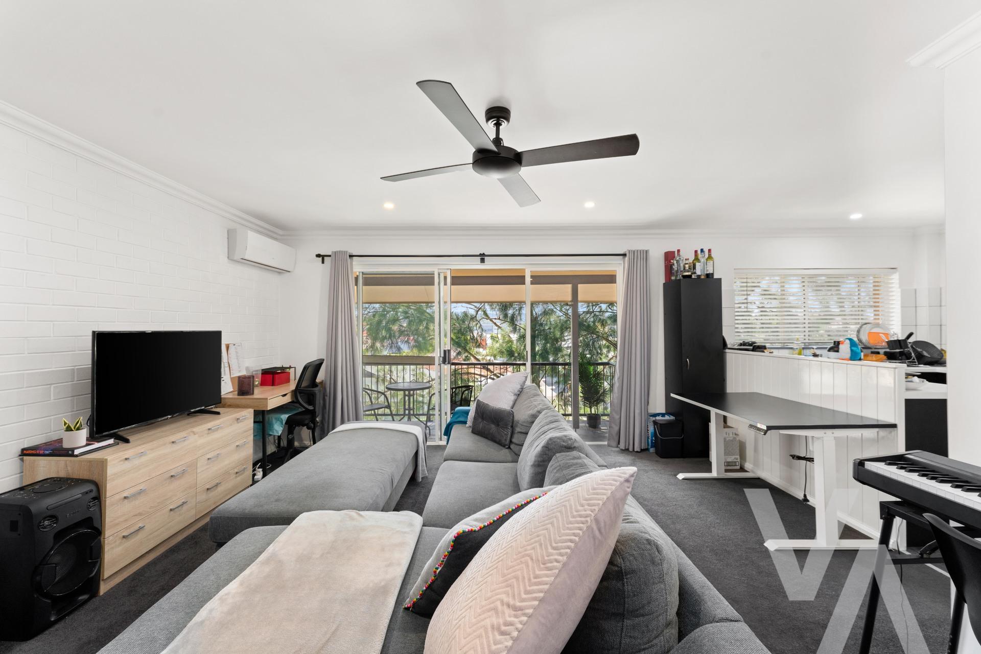 4/90-94 Victoria  Street Adamstown NSW