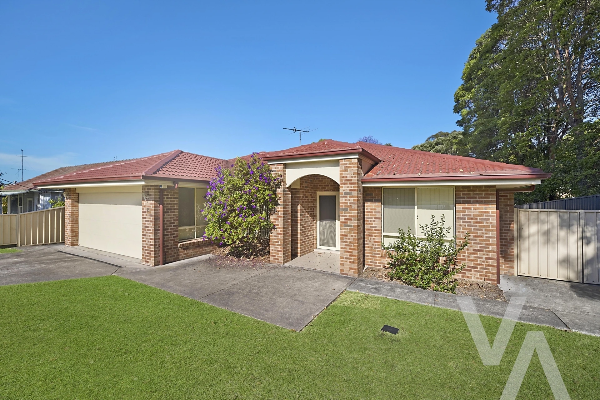 18 Third Street Cardiff South NSW