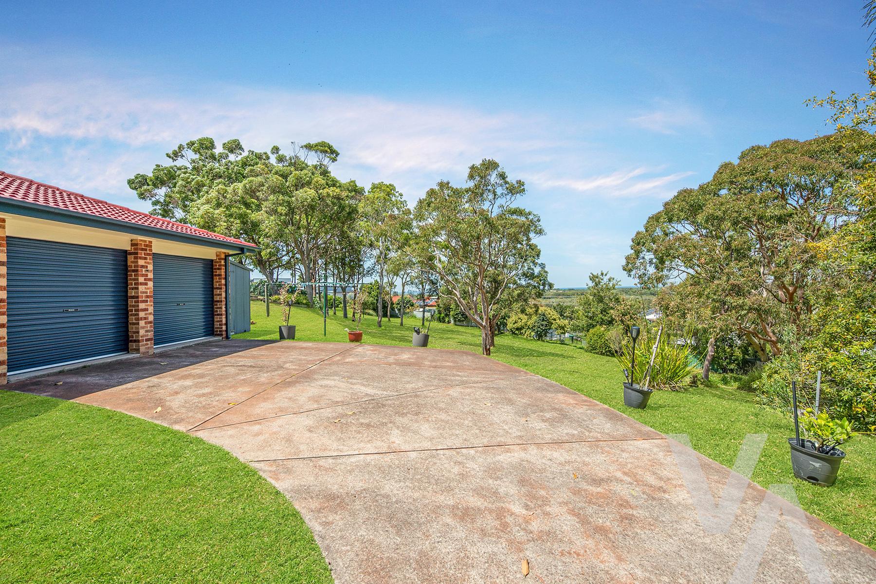 11 Pinnaroo Close Belmont North NSW
