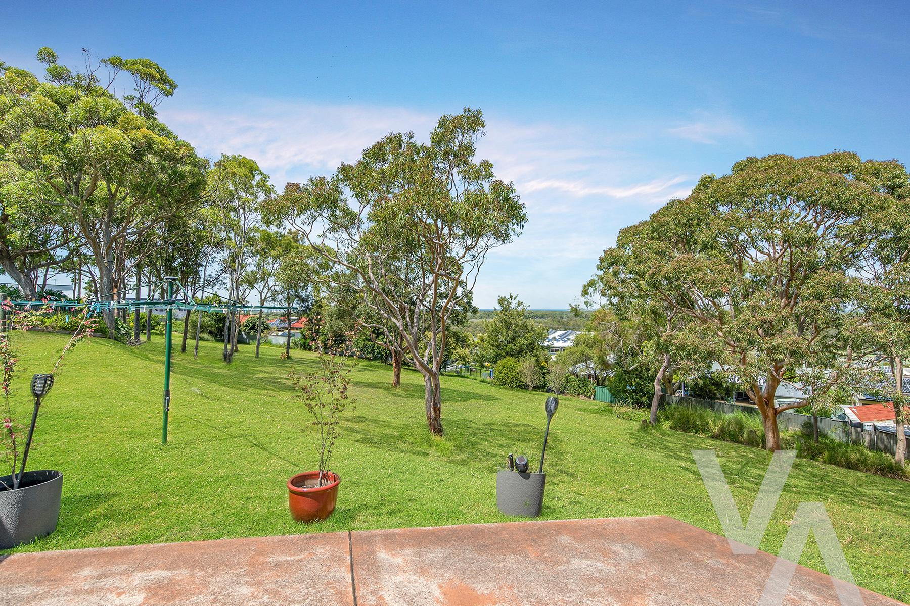 11 Pinnaroo Close Belmont North NSW