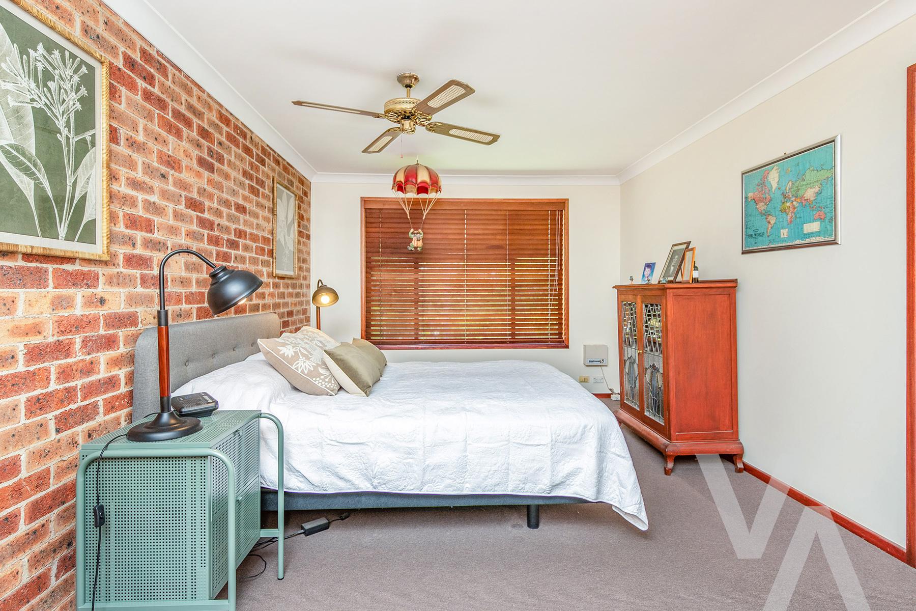 11 Pinnaroo Close Belmont North NSW