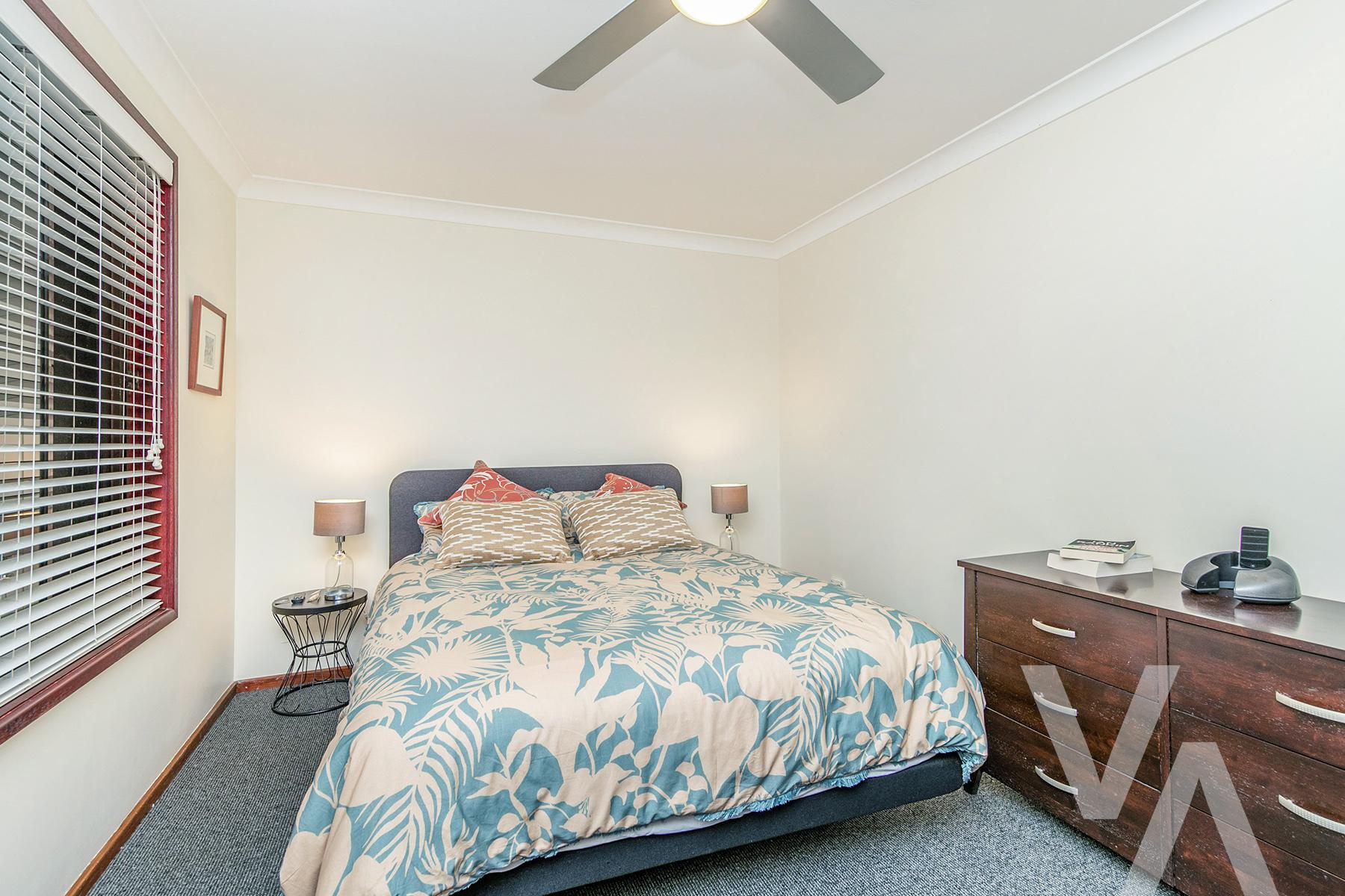 11 Pinnaroo Close Belmont North NSW