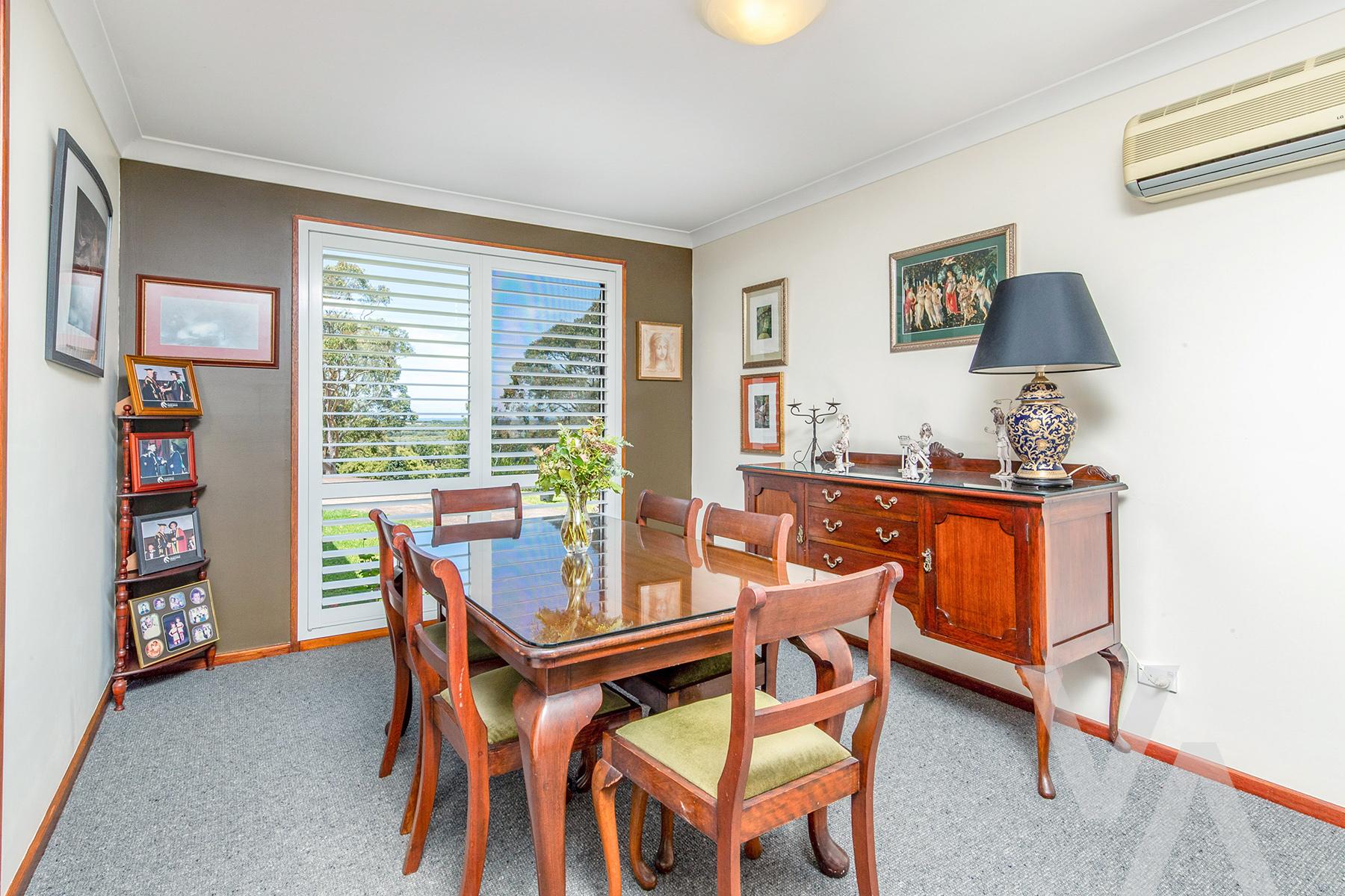 11 Pinnaroo Close Belmont North NSW