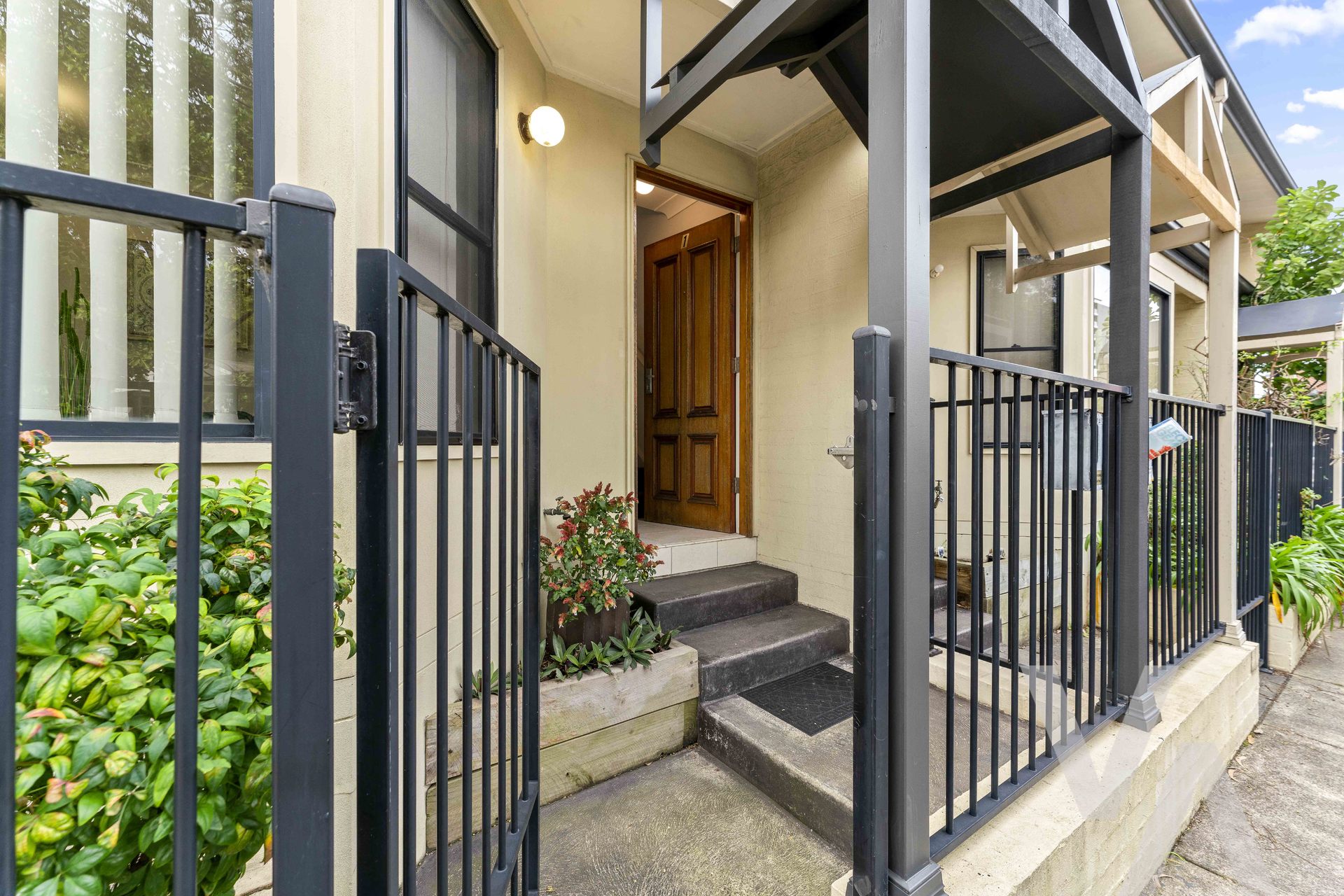 1/33 Bishopsgate Street Wickham NSW