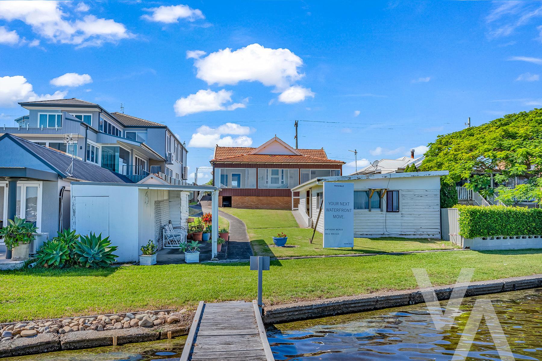 668 Pacific  Highway Belmont NSW
