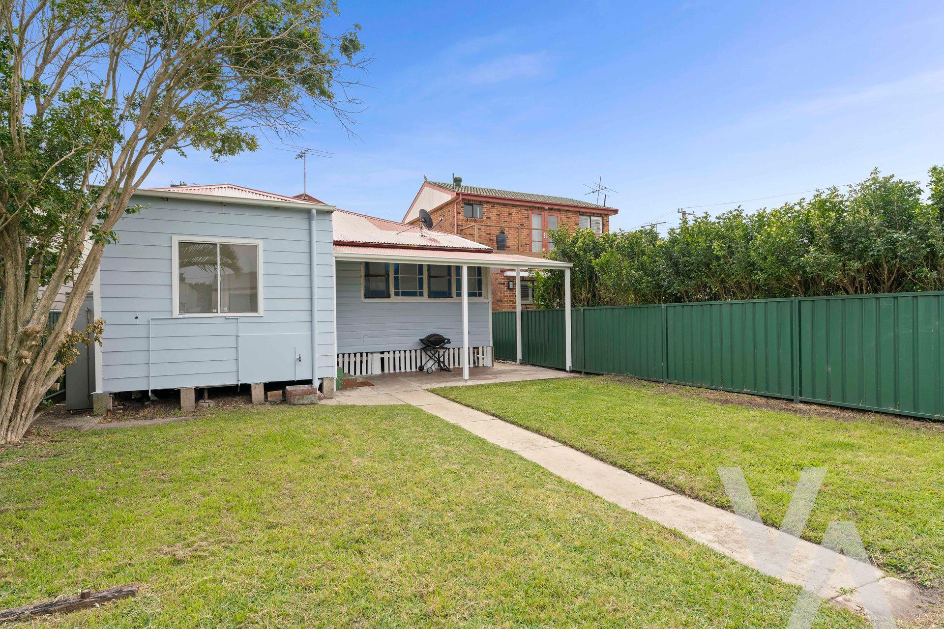 92 Roxburgh Street Stockton NSW