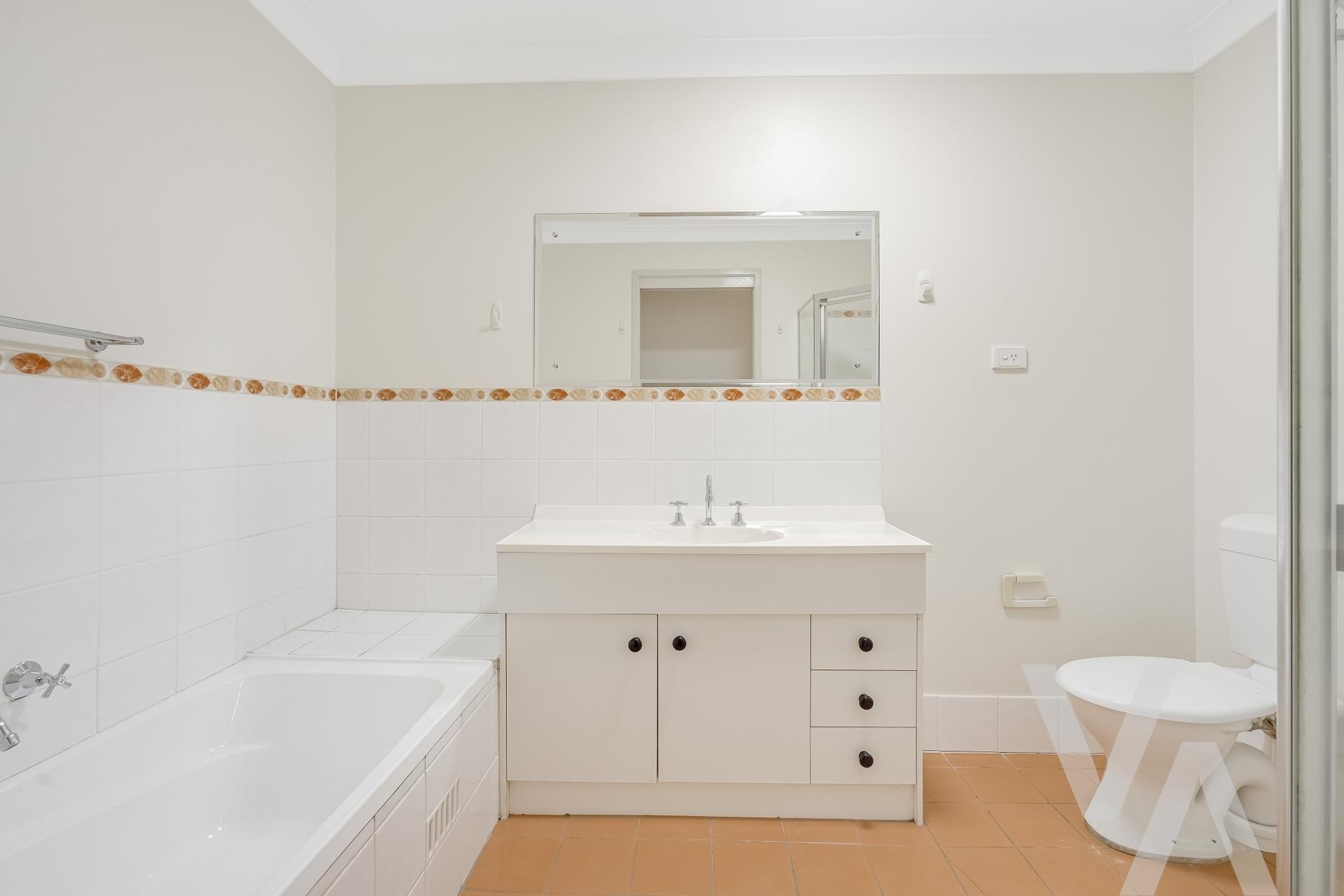 3/97 Decora Crescent Warabrook NSW
