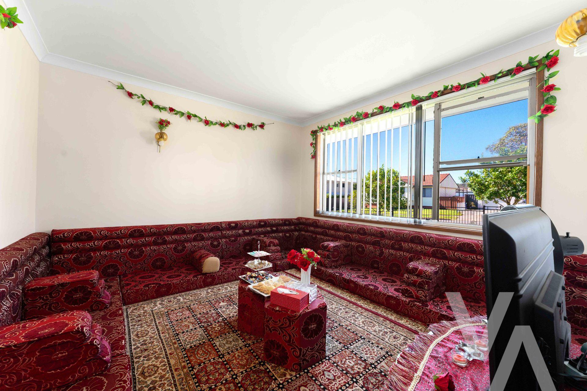 6 Kerry Avenue Elermore Vale NSW