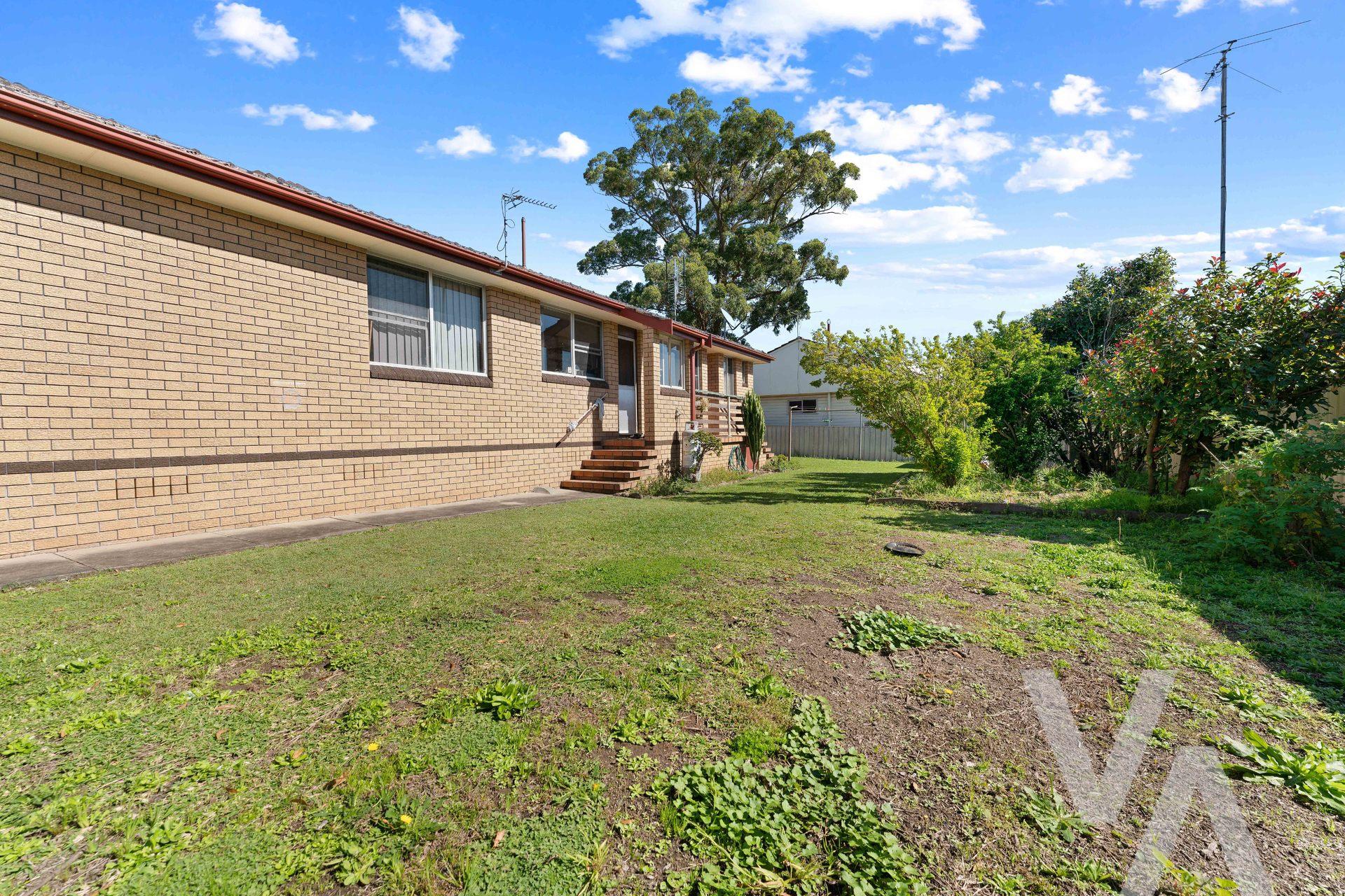 6 Kerry Avenue Elermore Vale NSW