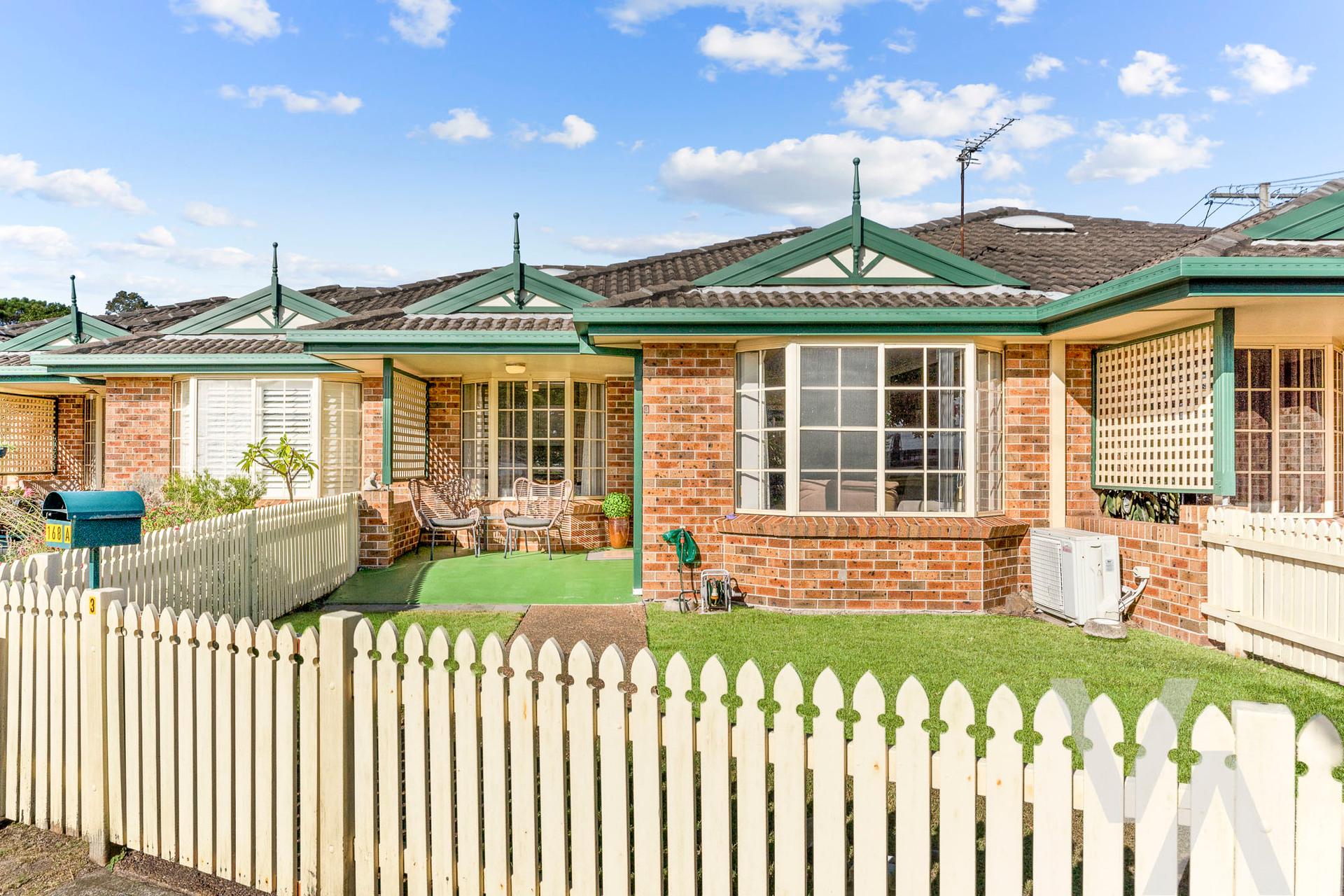 3/168A Fullerton Street Stockton NSW