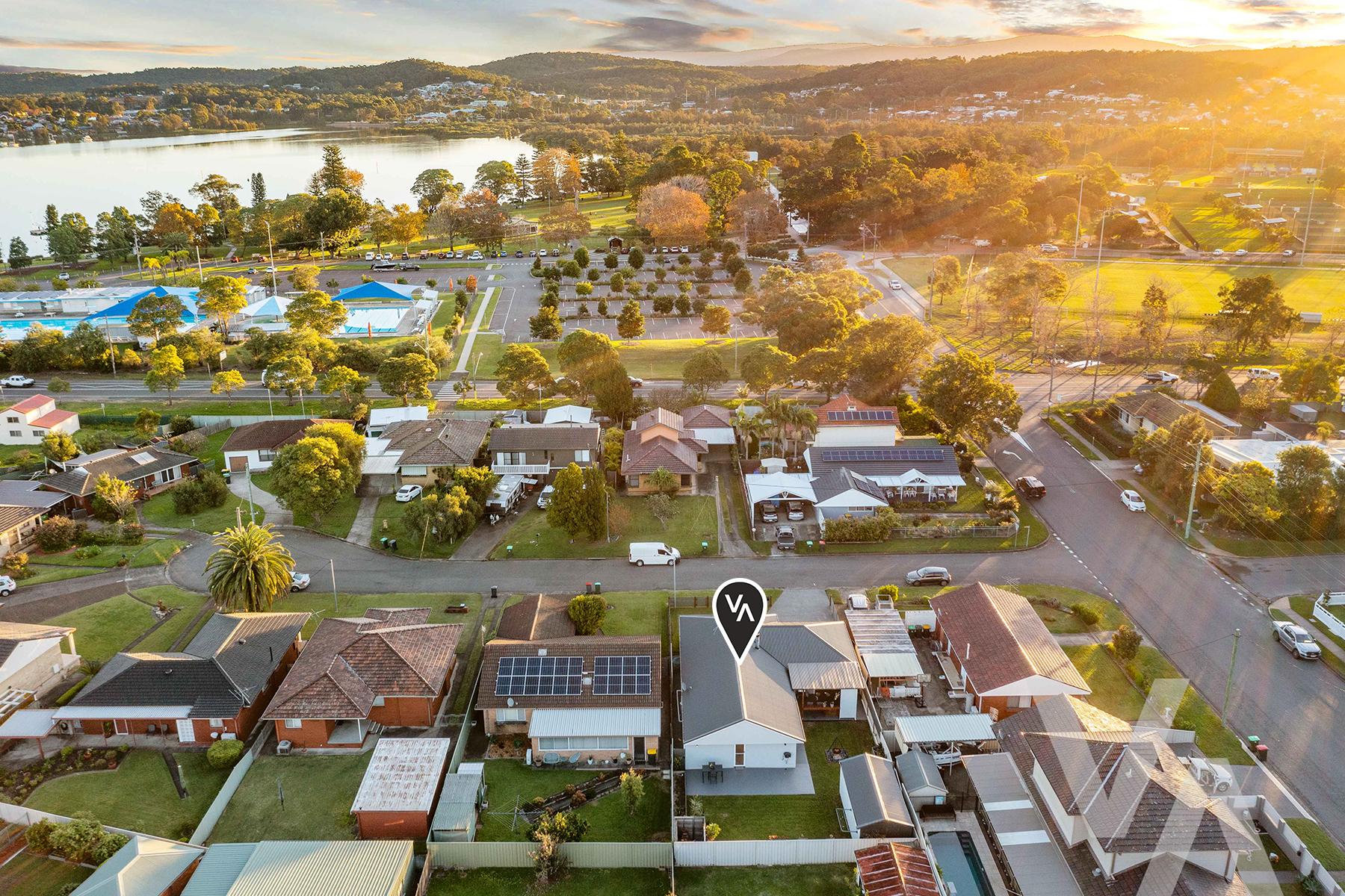 21 Lynn Place Speers Point NSW