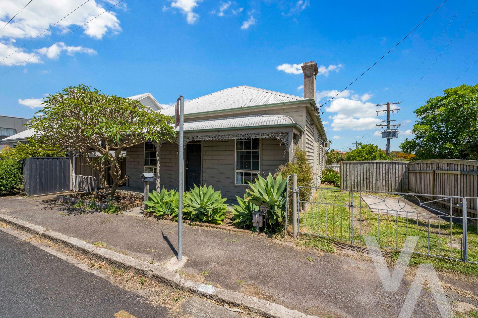 52 Union Street Tighes Hill NSW