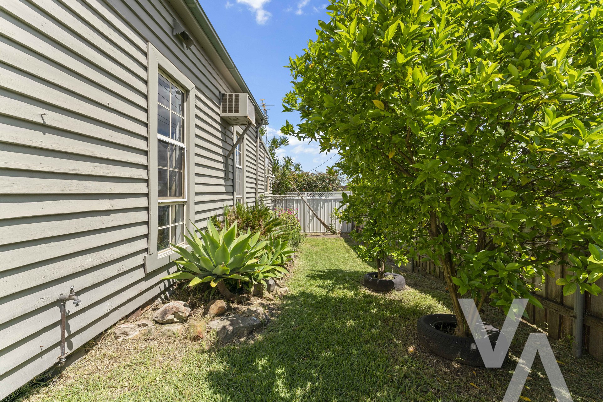 52 Union Street Tighes Hill NSW
