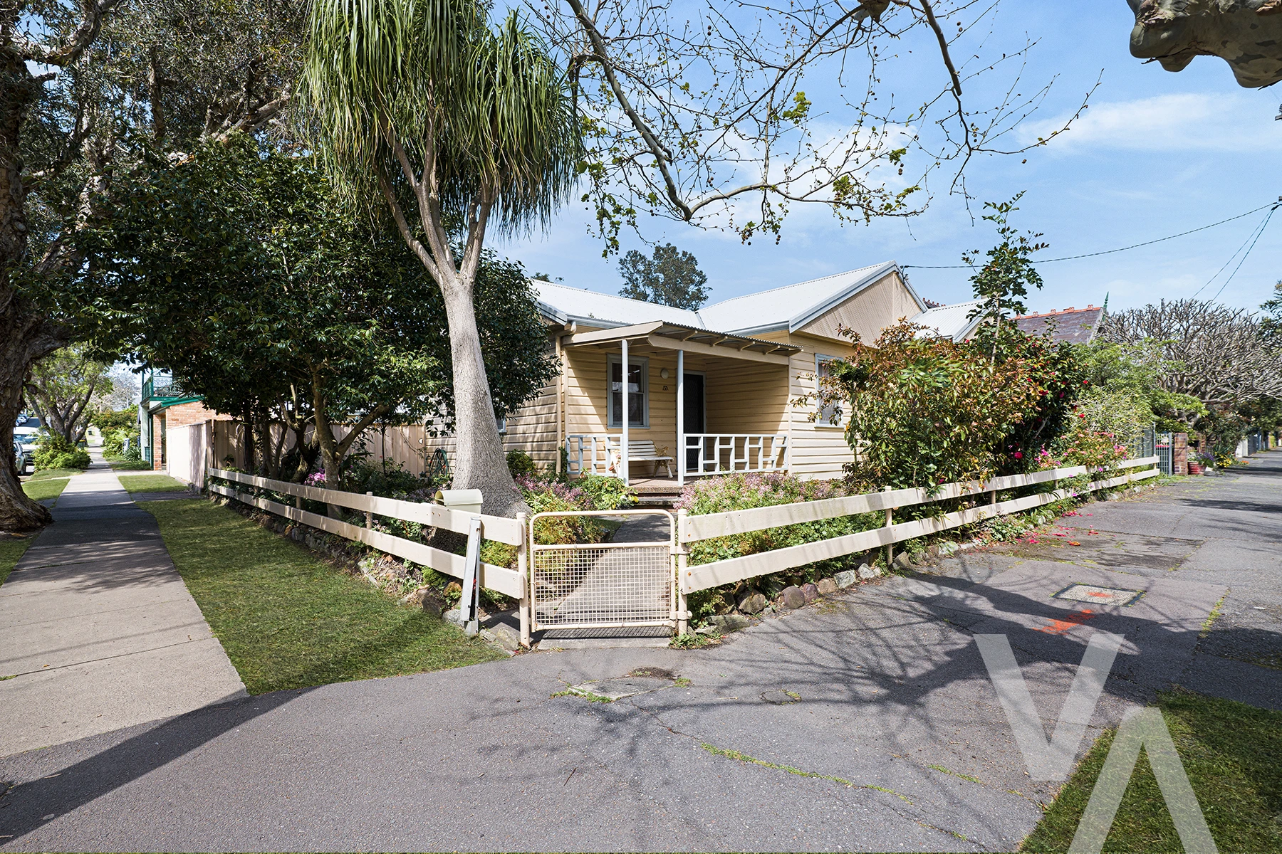 157a Dawson Street Cooks Hill NSW