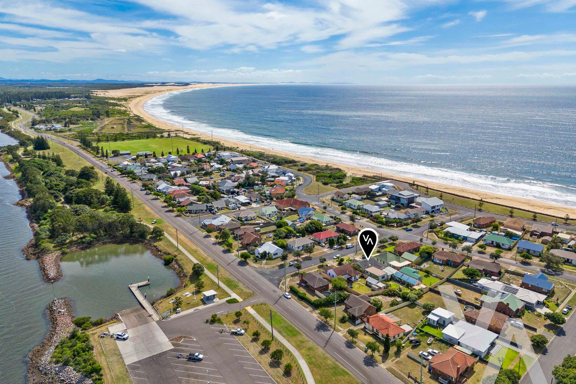 5 Booth Street Stockton NSW