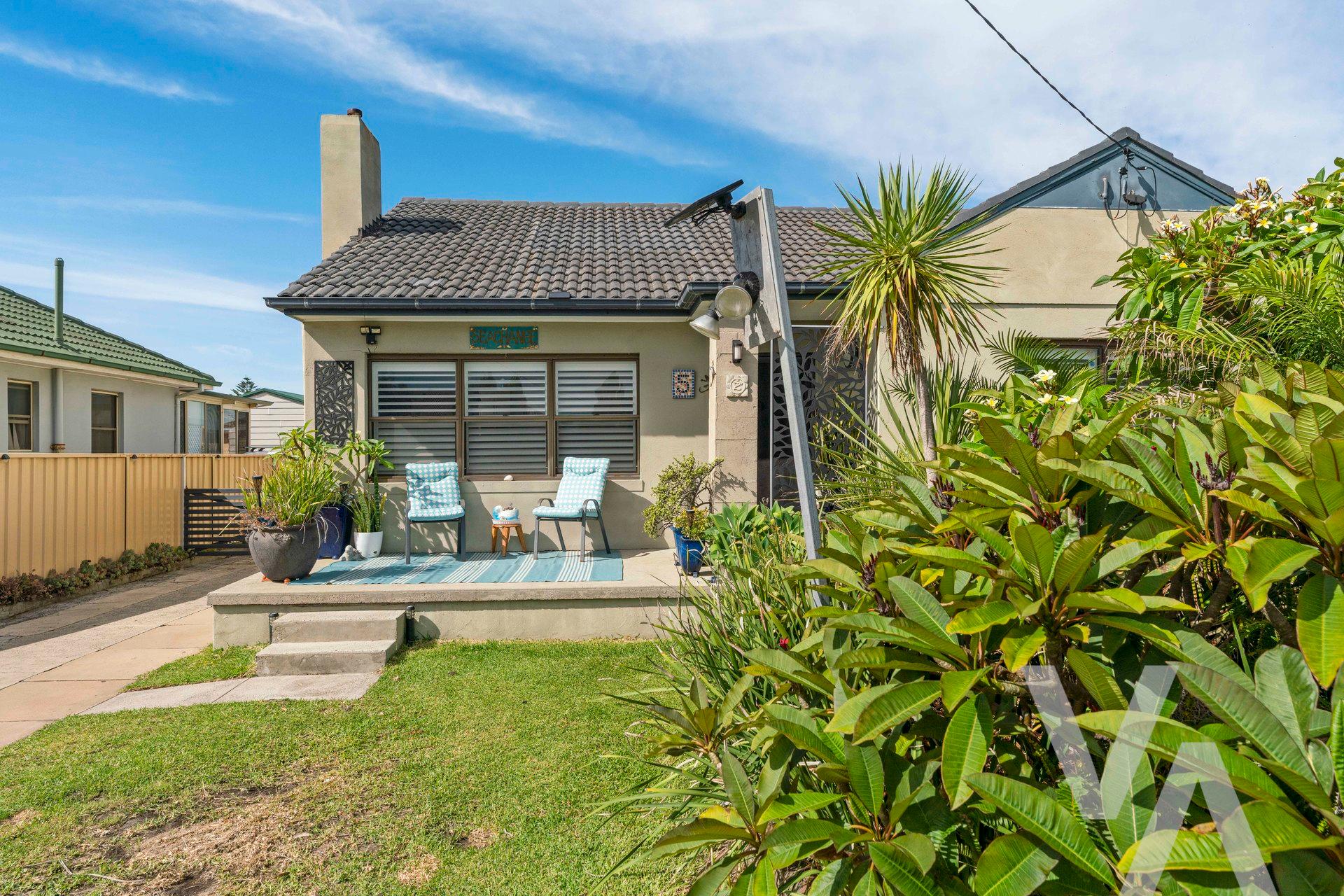 5 Booth Street Stockton NSW