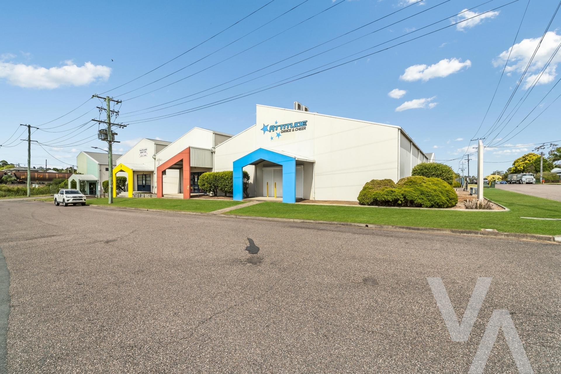 Unit 3/4 Young  Street East Maitland NSW