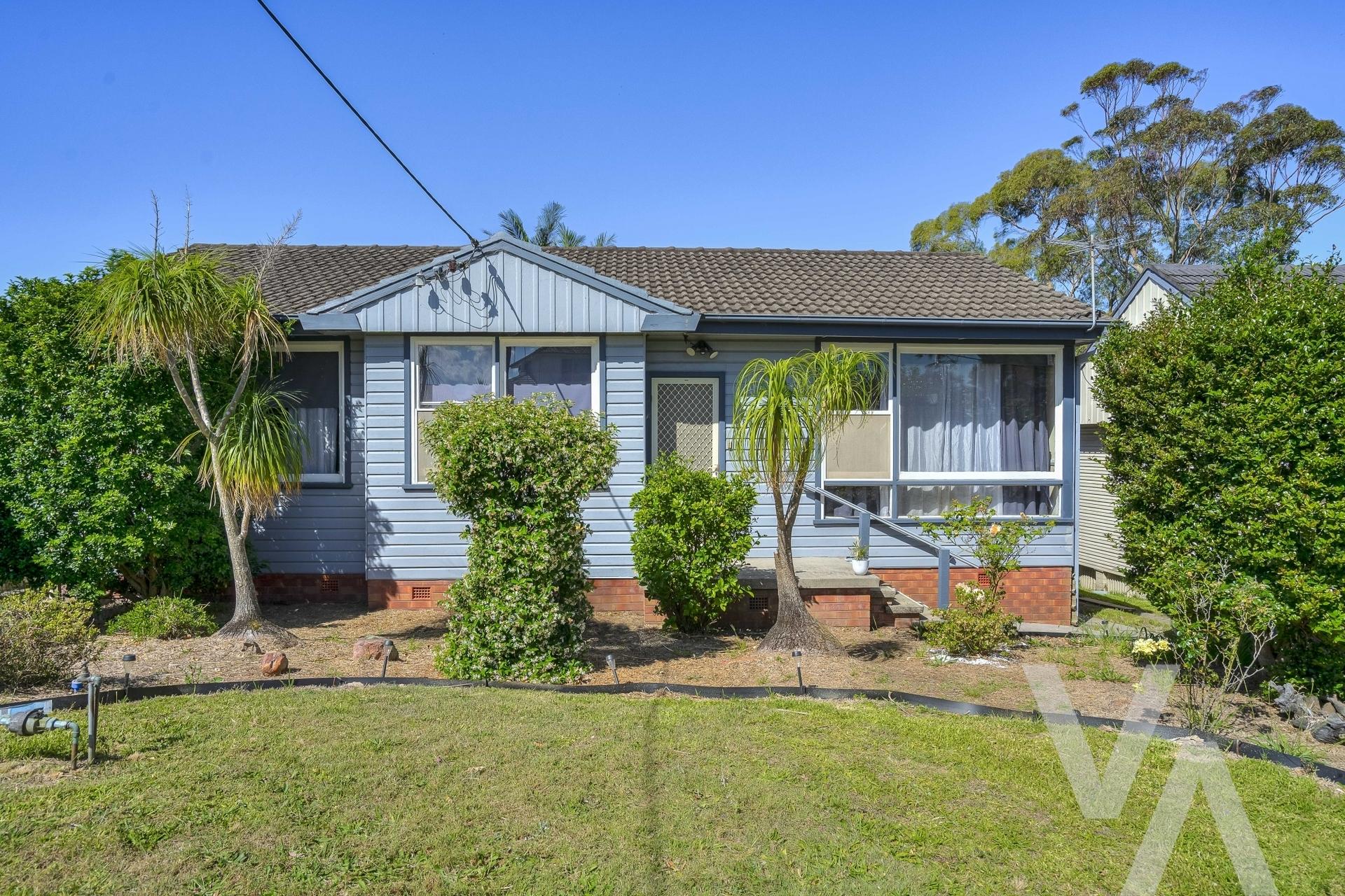 18 Lutana  Street Edgeworth NSW