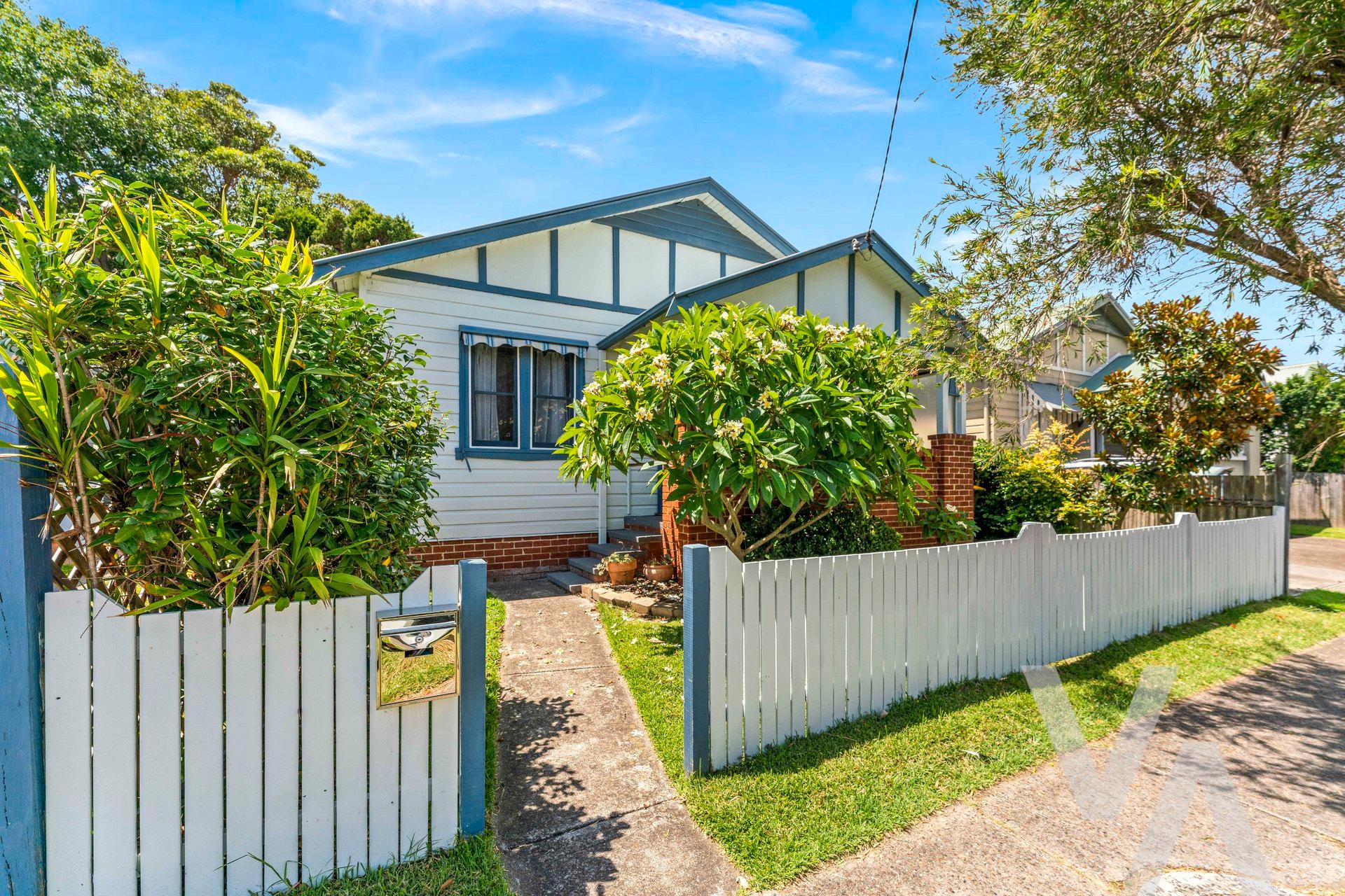 35 Brooks Street Cooks Hill NSW