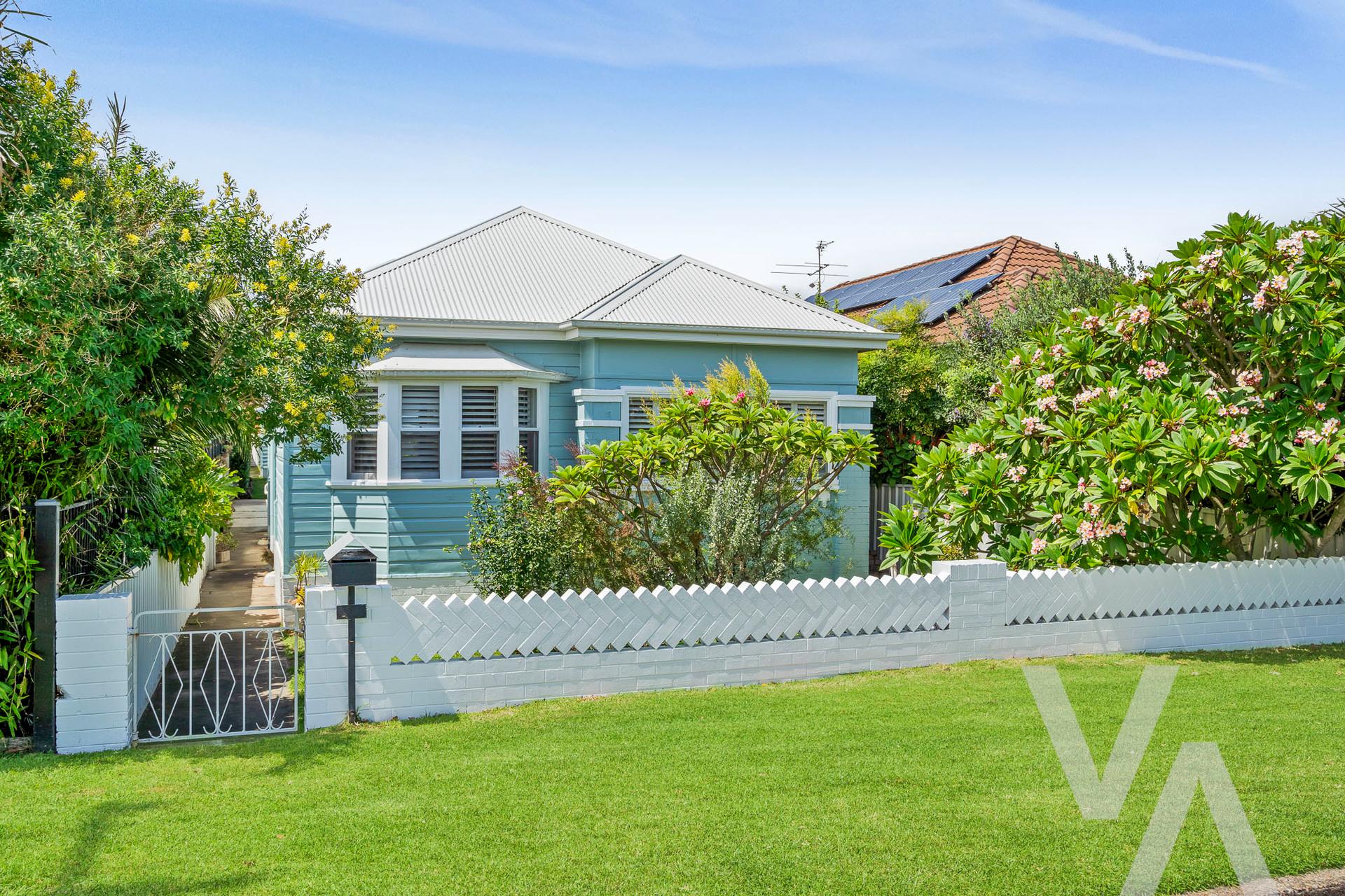 38 Roxburgh Street Stockton NSW